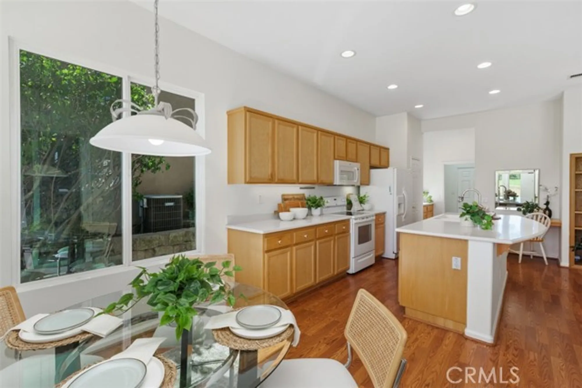 Property Slideshow image 12 of 59 | 24116 whitetail dr, Corona, CA, 92883