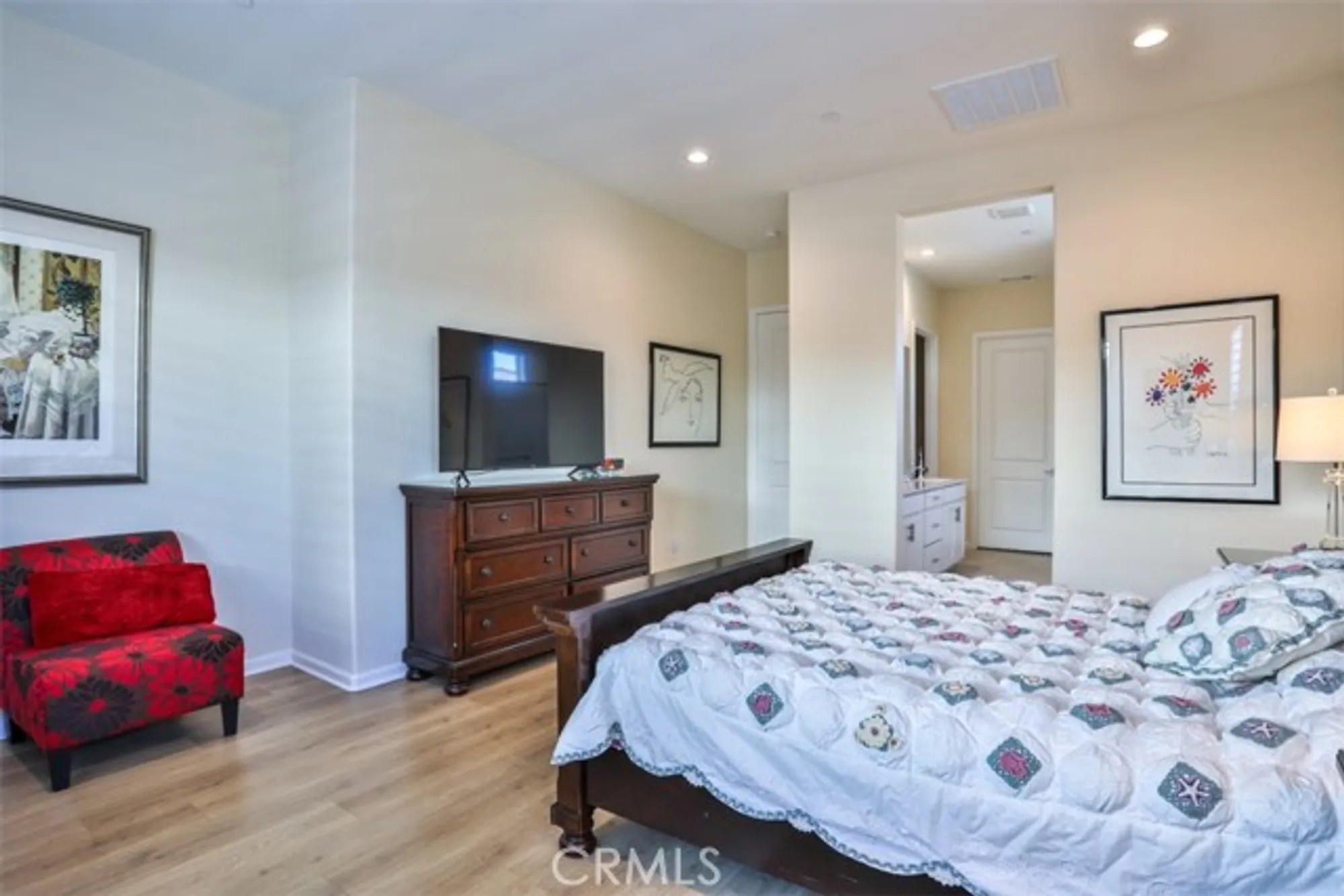 Property Slideshow image 12 of 31 | 11868 discovery ct, Corona, CA, 92883