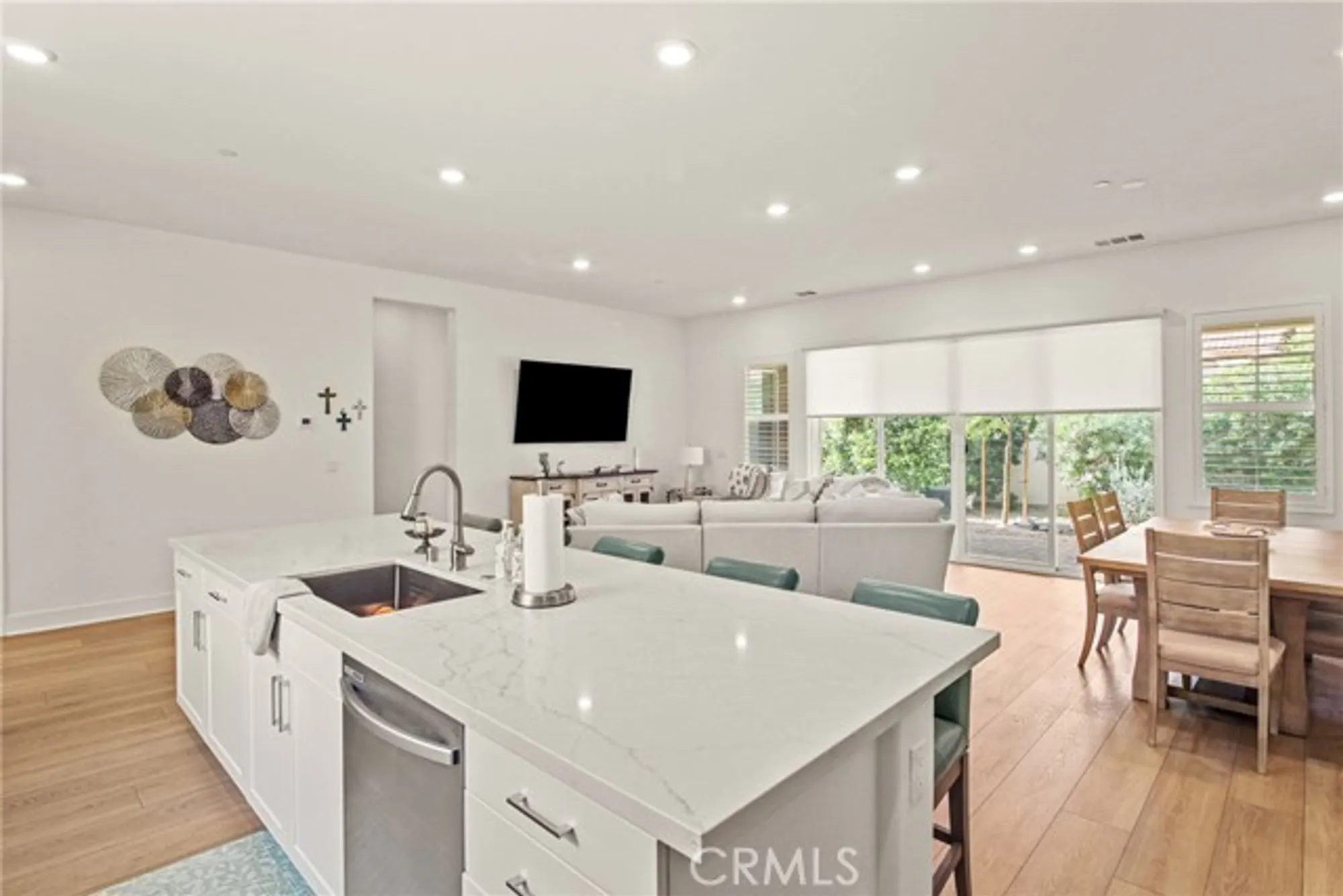 Property Slideshow image 18 of 32 | 4141 via cararra unit 3, Palm Desert, CA, 92260