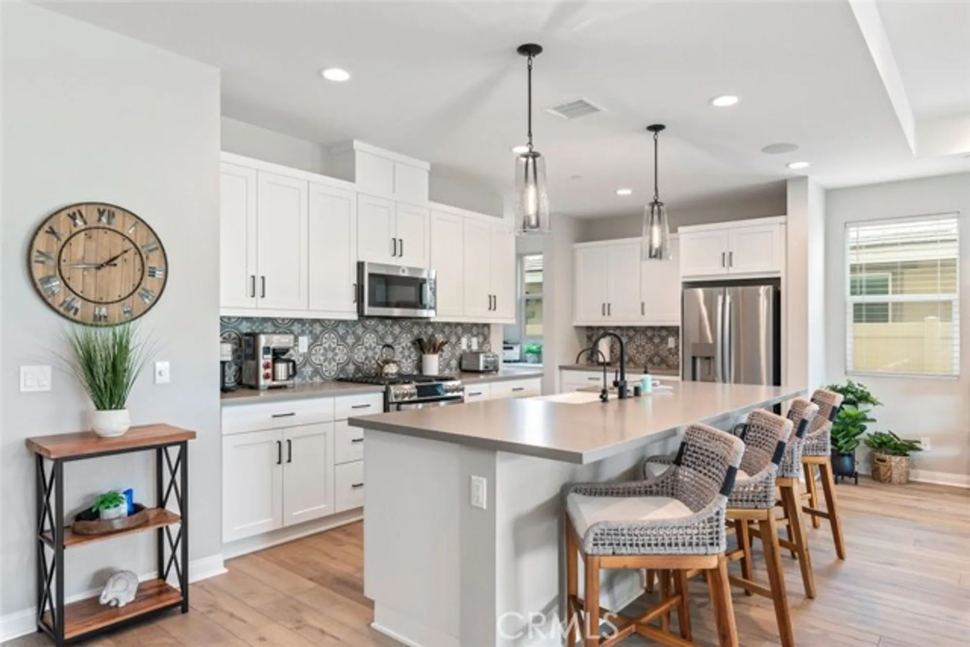 Property Slideshow image 10 of 45 | 32087 hyacinth way, Temecula, CA, 92591