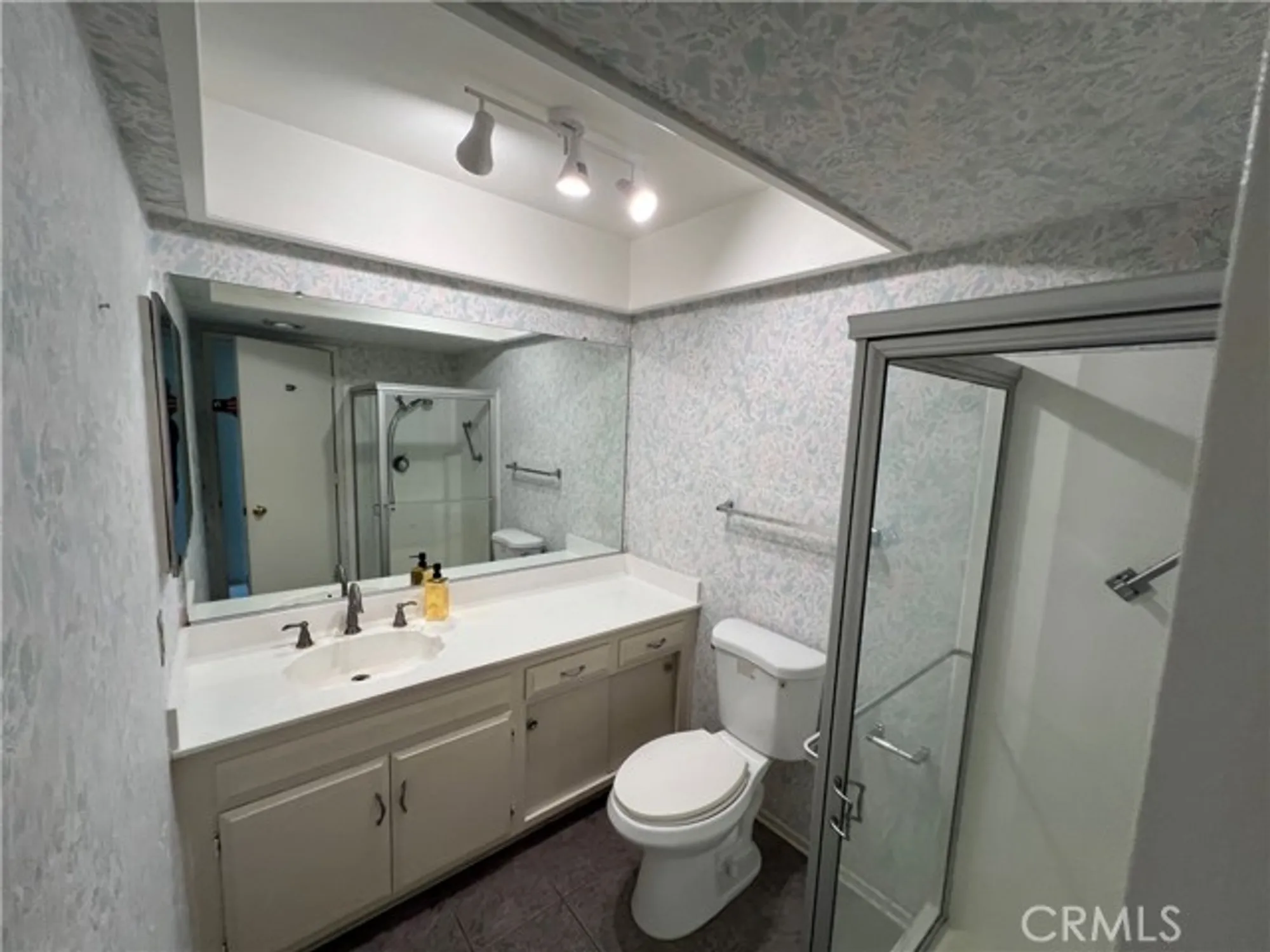 Property Slideshow image 18 of 61 | 3243 san amadeo 2h, Laguna Woods, CA, 92637