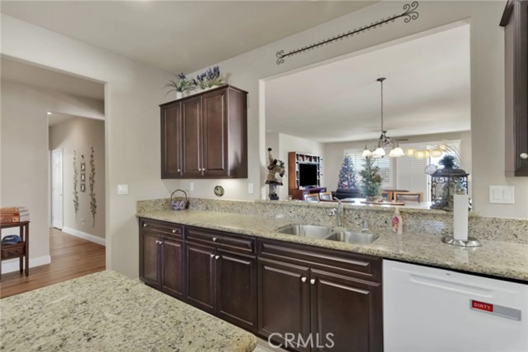Property Slideshow image 20 of 54 | 10332 darby rd, Apple Valley, CA, 92308
