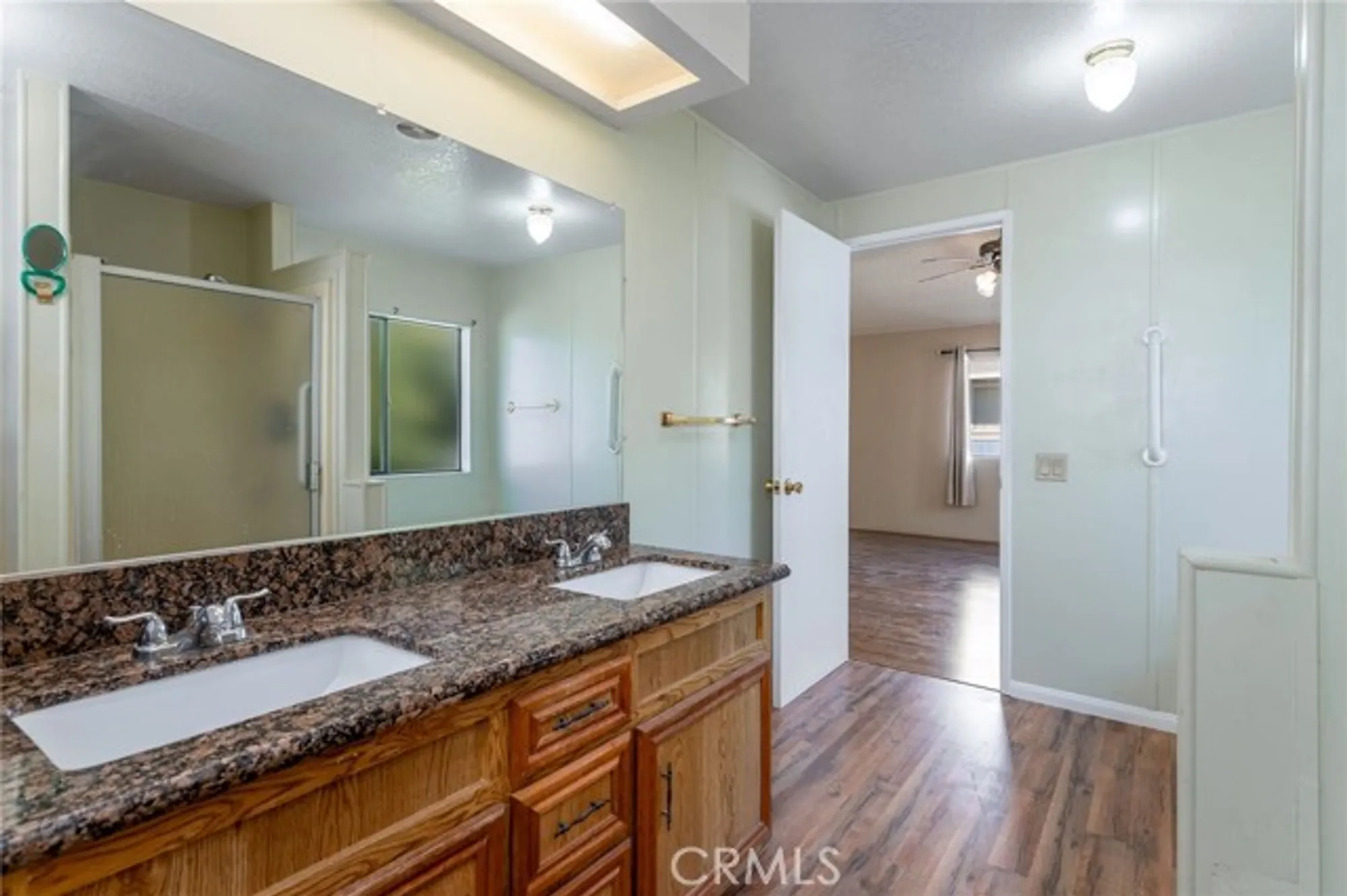 Property Slideshow image 15 of 44 | 38350 via taffia, Murrieta, CA, 92563