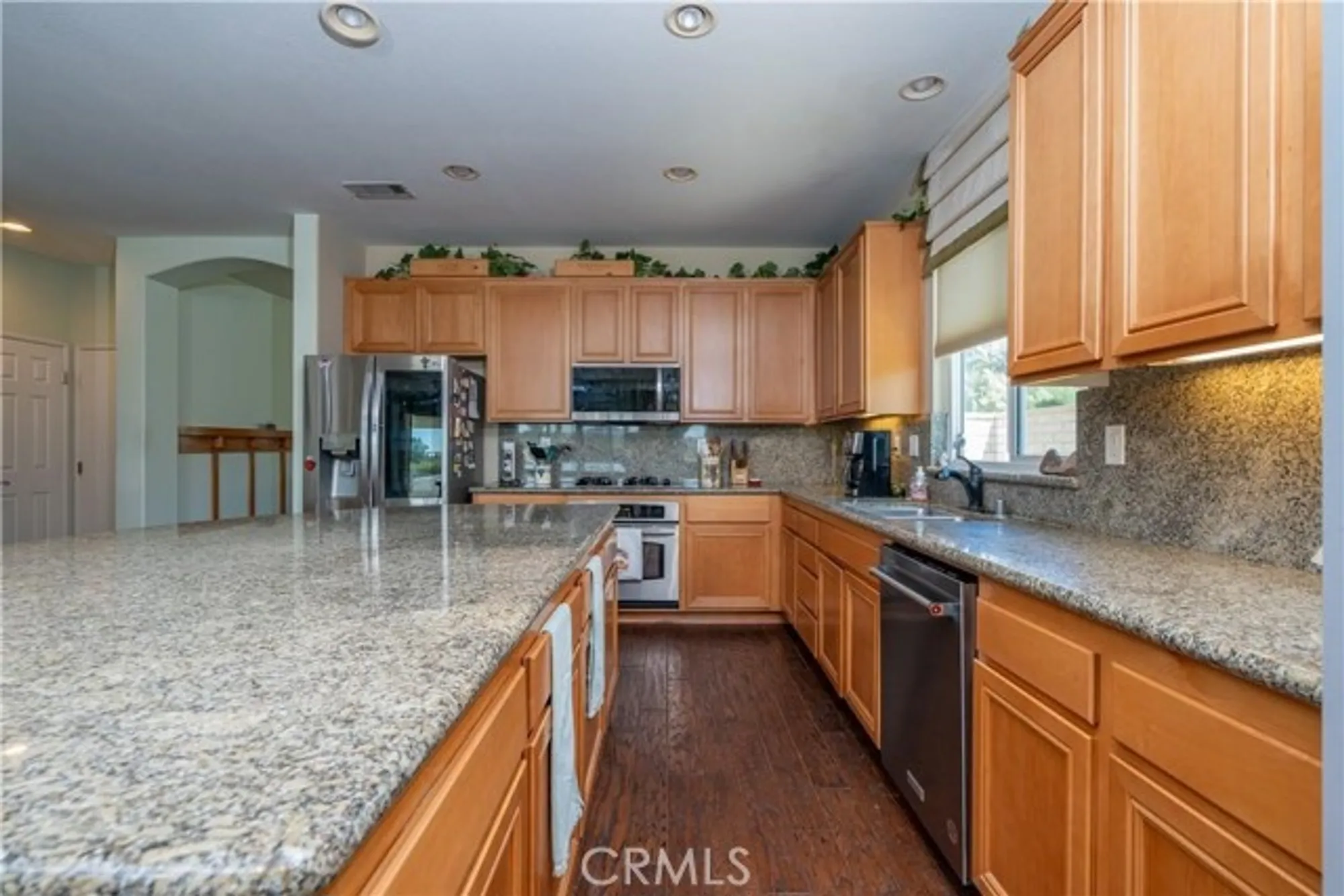 Property Slideshow image 11 of 36 | 28433 oasis view cir, Menifee, CA, 92584