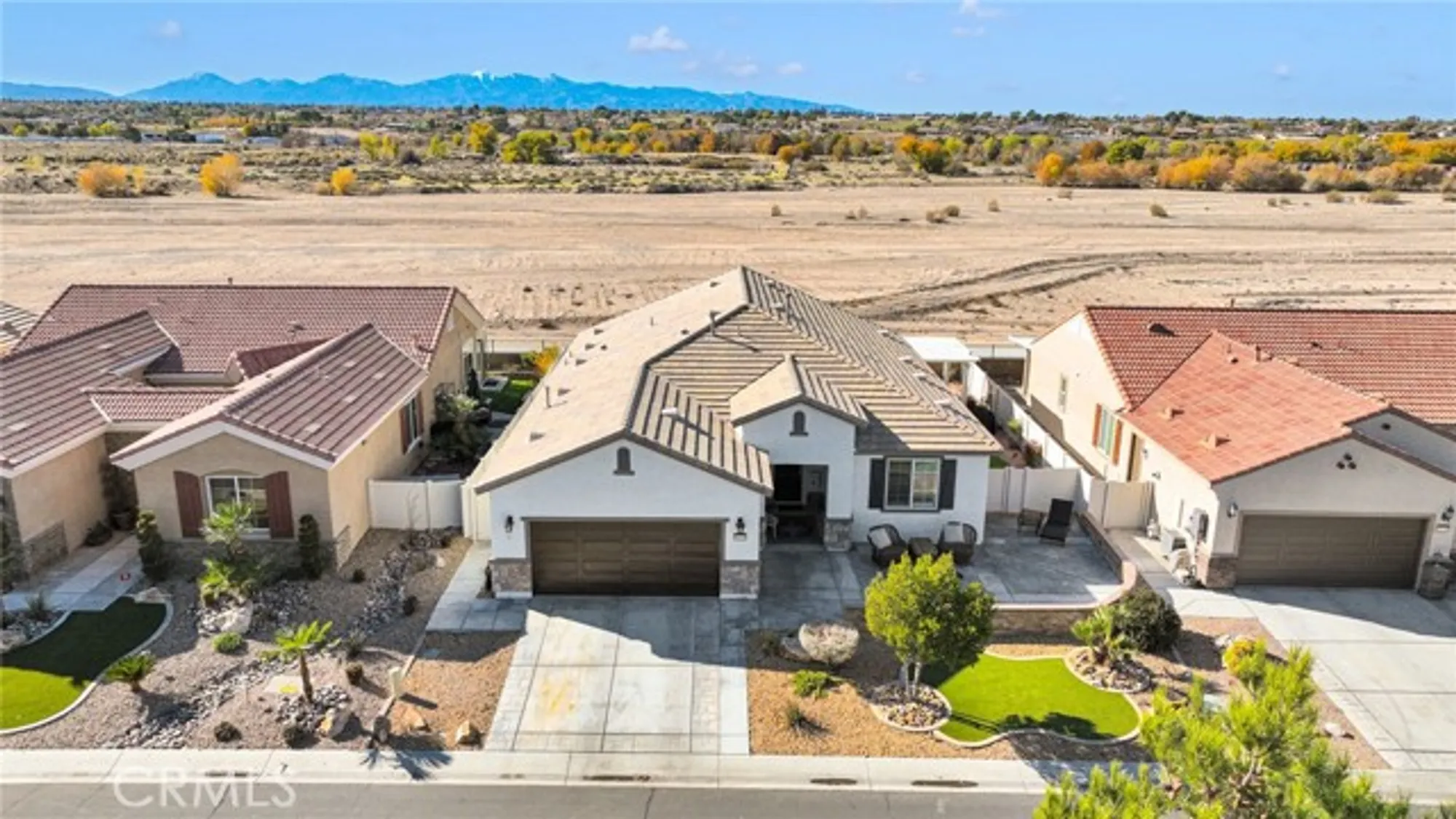 Property Slideshow image 44 of 54 | 10332 darby rd, Apple Valley, CA, 92308