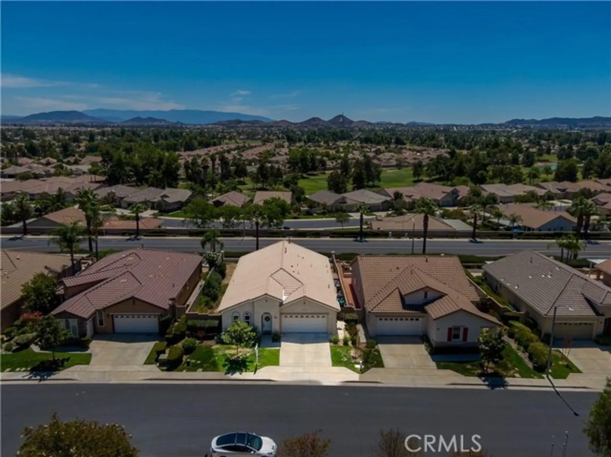Property Slideshow image 3 of 36 | 28433 oasis view cir, Menifee, CA, 92584