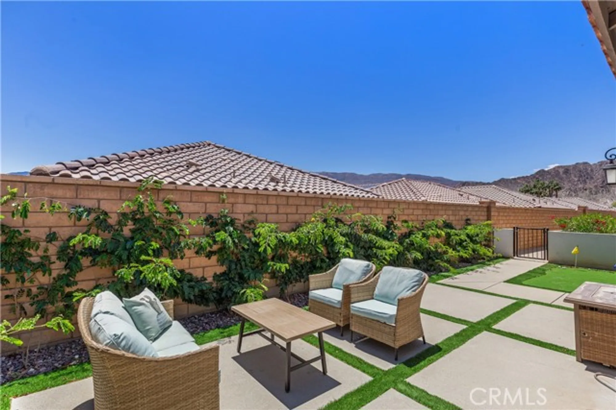 Property Slideshow image 15 of 21 | 80281 redstone way, La Quinta, CA, 92253