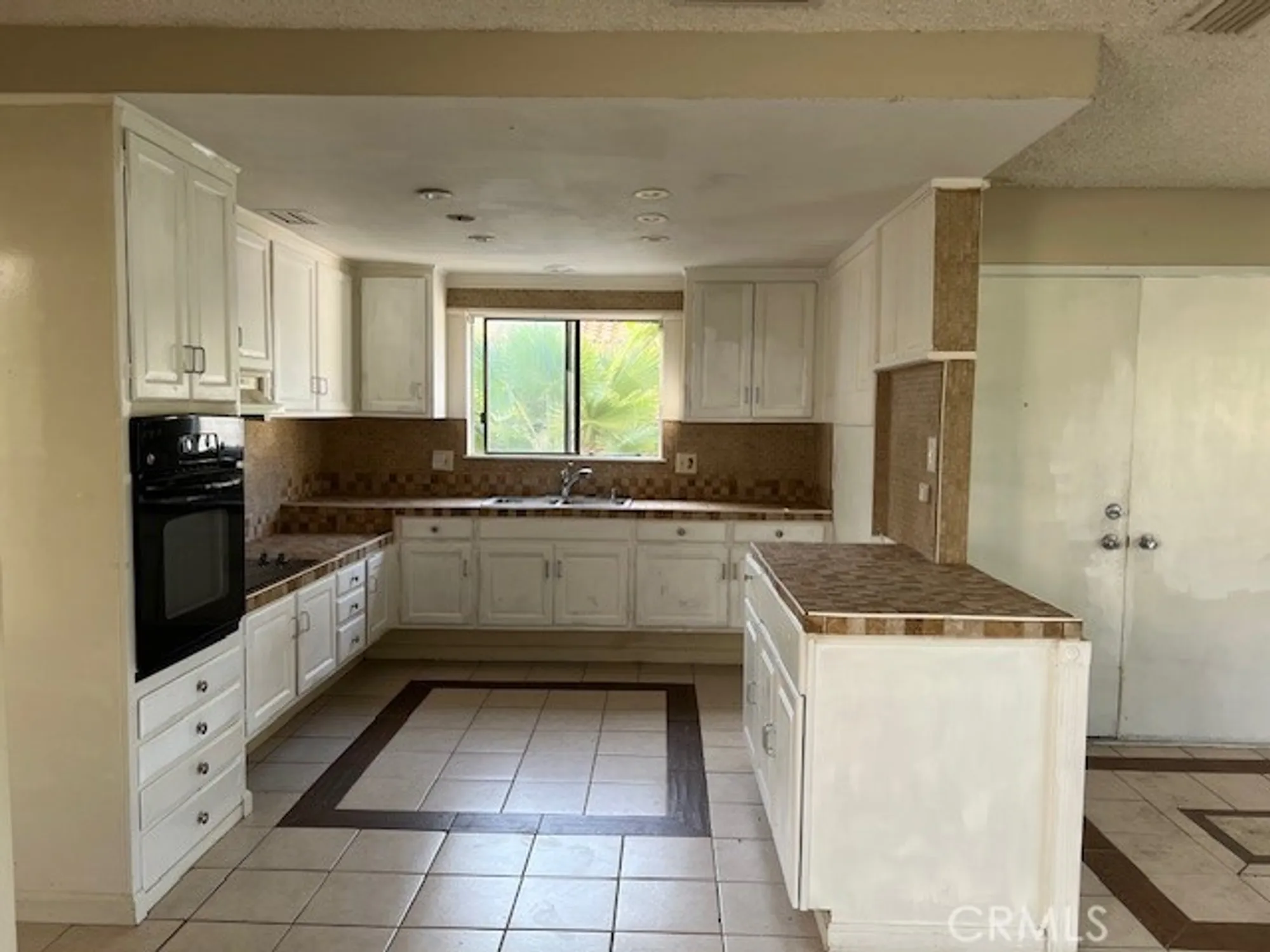 Property Slideshow image 4 of 15 | 2035 via a, Laguna Woods, CA, 92637