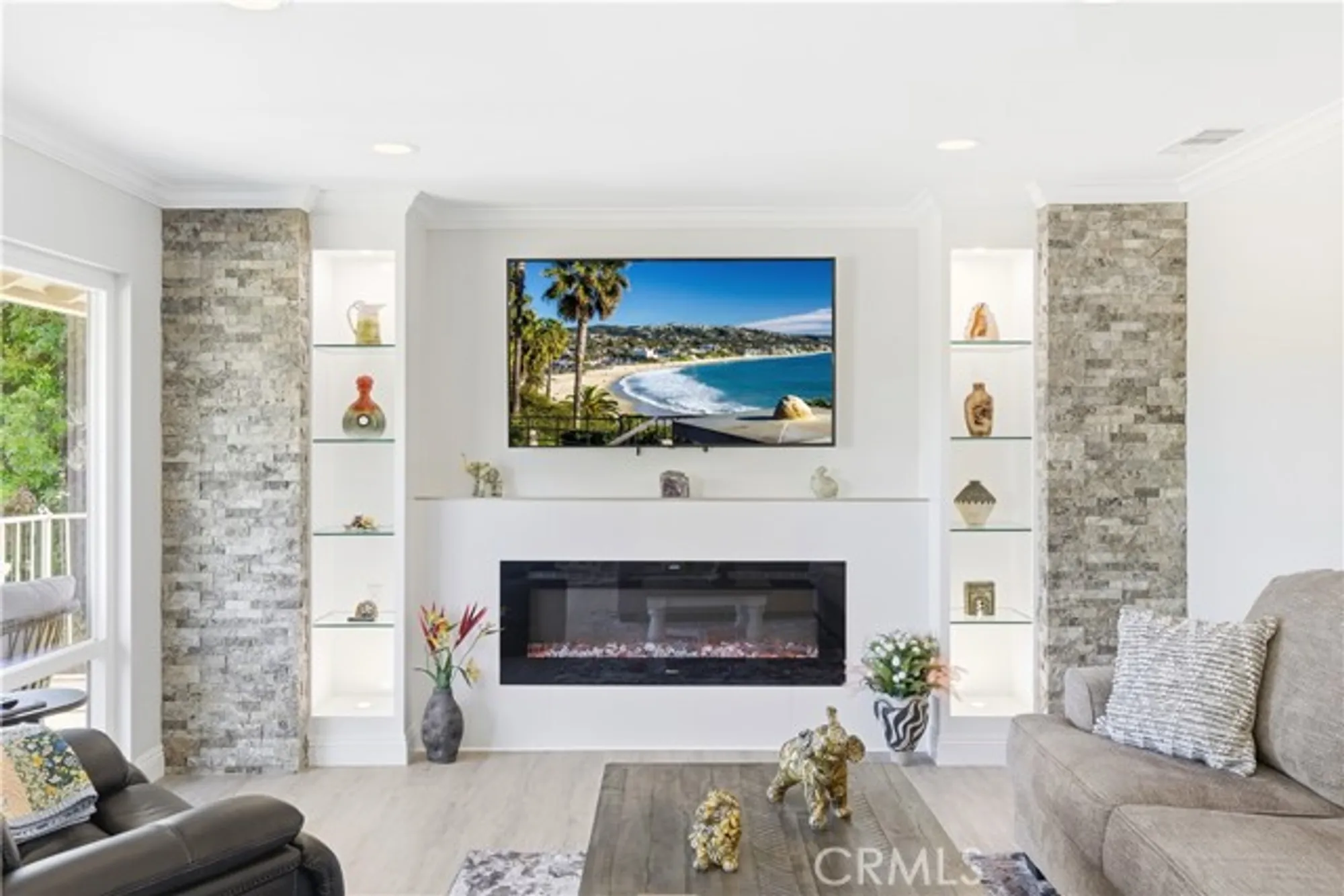 Property Slideshow image 13 of 32 | 2269 via puerta q, Laguna Woods, CA, 92637