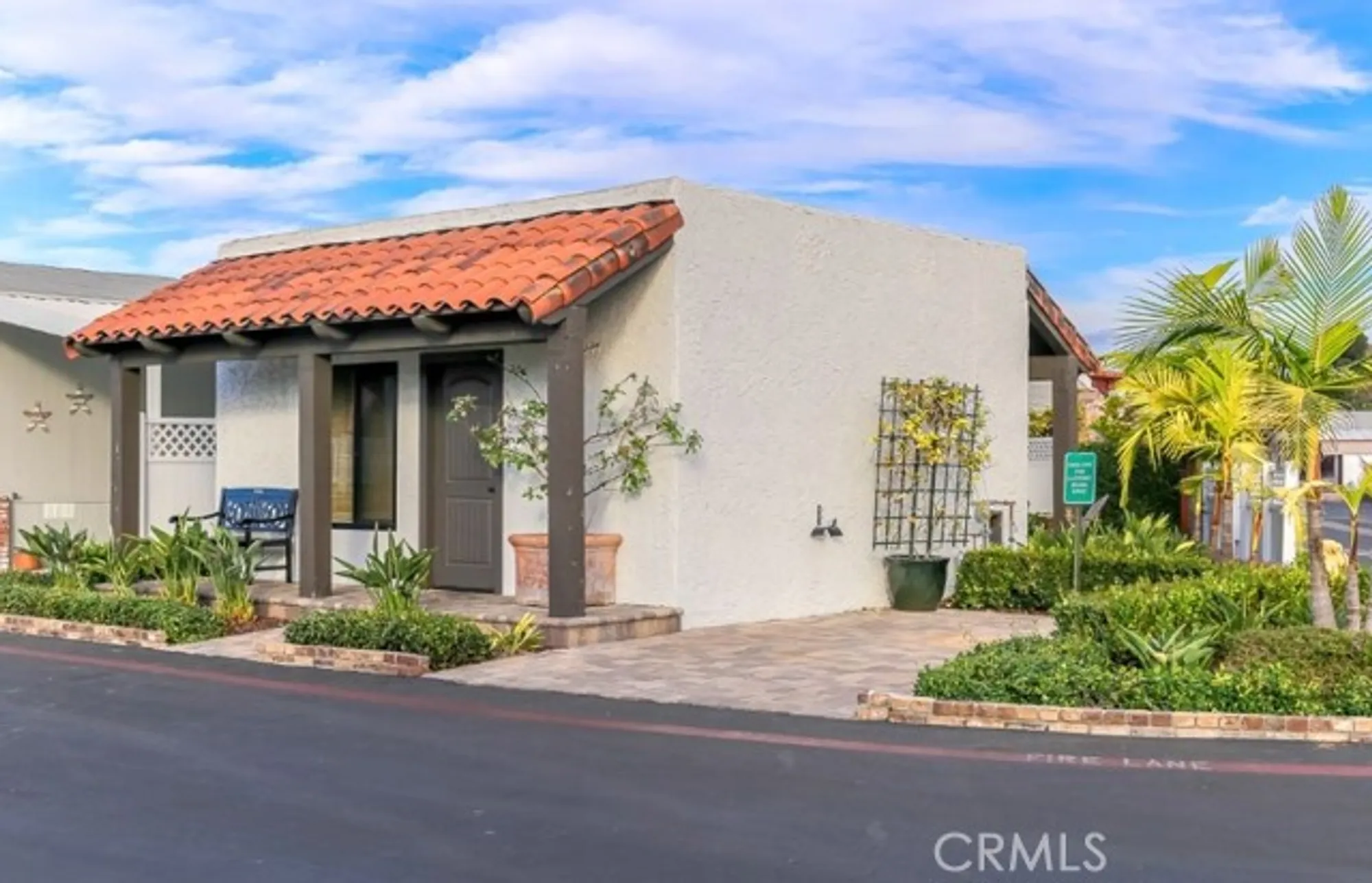 Property Slideshow image 12 of 18 | 4382 lahaina dr, Huntington Beach, CA, 92649