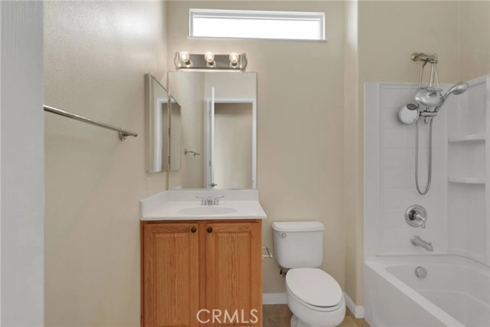 Property Slideshow image 16 of 35 | 10479 bridge haven rd, Apple Valley, CA, 92308