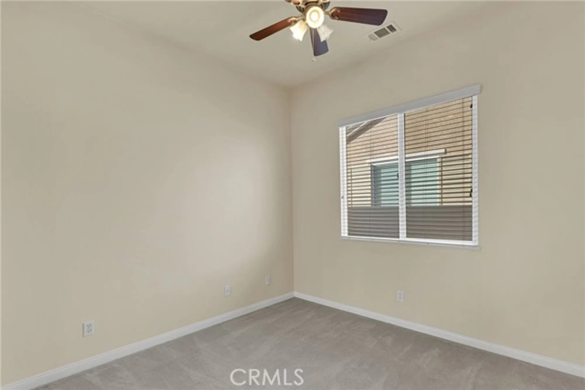 Property Slideshow image 18 of 35 | 10479 bridge haven rd, Apple Valley, CA, 92308