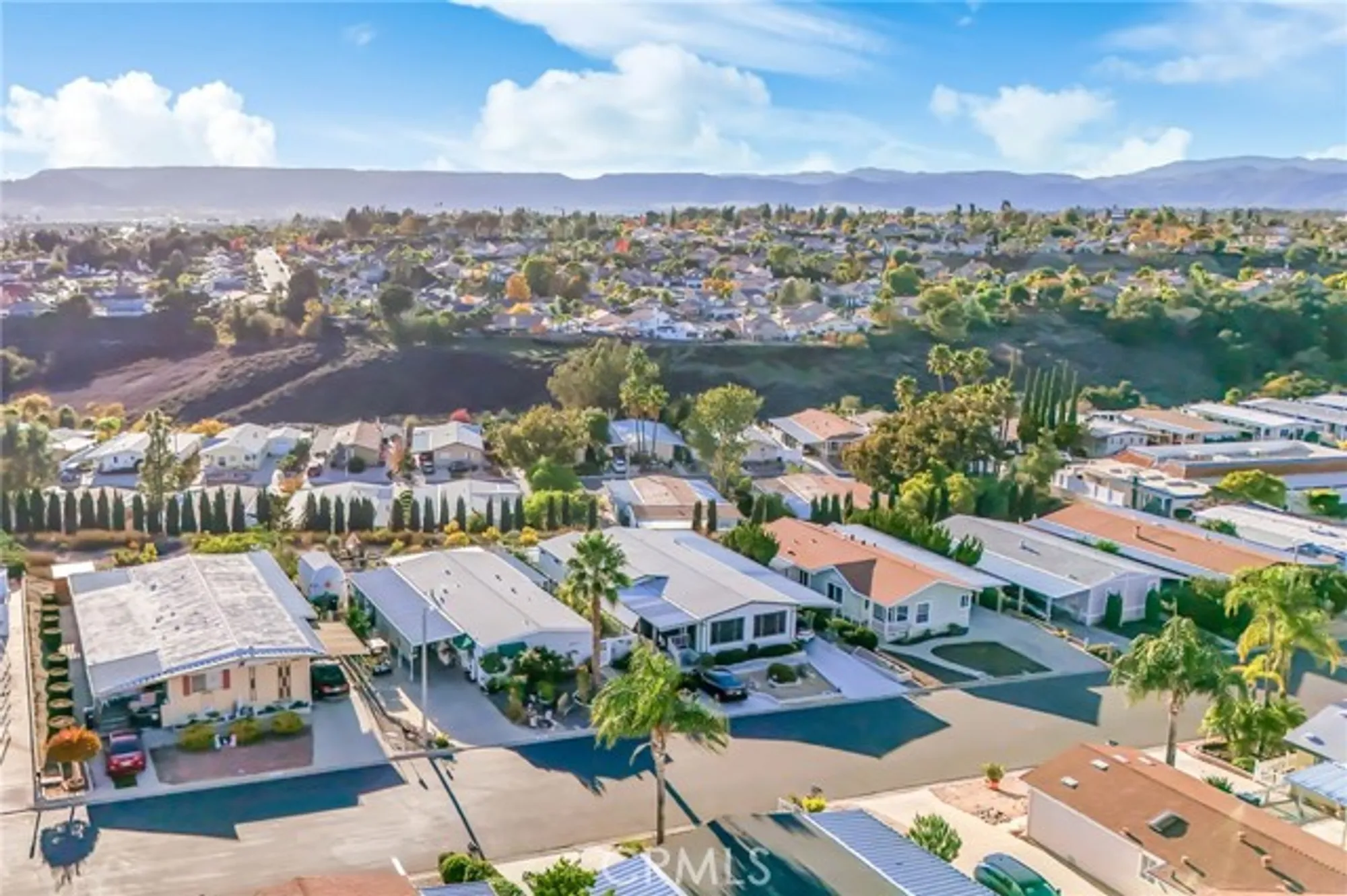 Property Slideshow image 4 of 50 | 38200 via del largo, Murrieta, CA, 92563