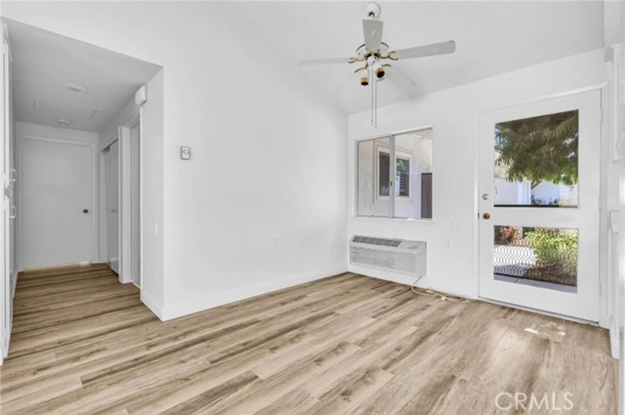 Property Slideshow image 8 of 20 | 2197 via mariposa e b, Laguna Woods, CA, 92637