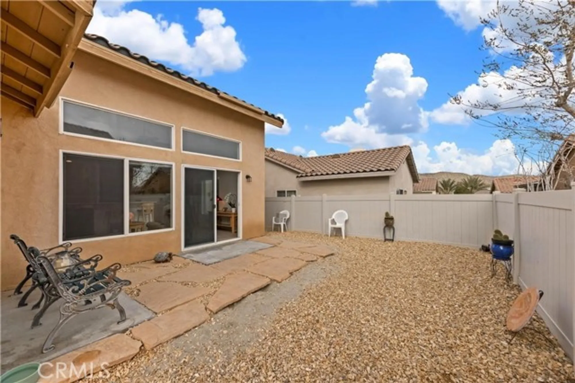 Property Slideshow image 21 of 32 | 7466 via real ln, Yucca Valley, CA, 92284