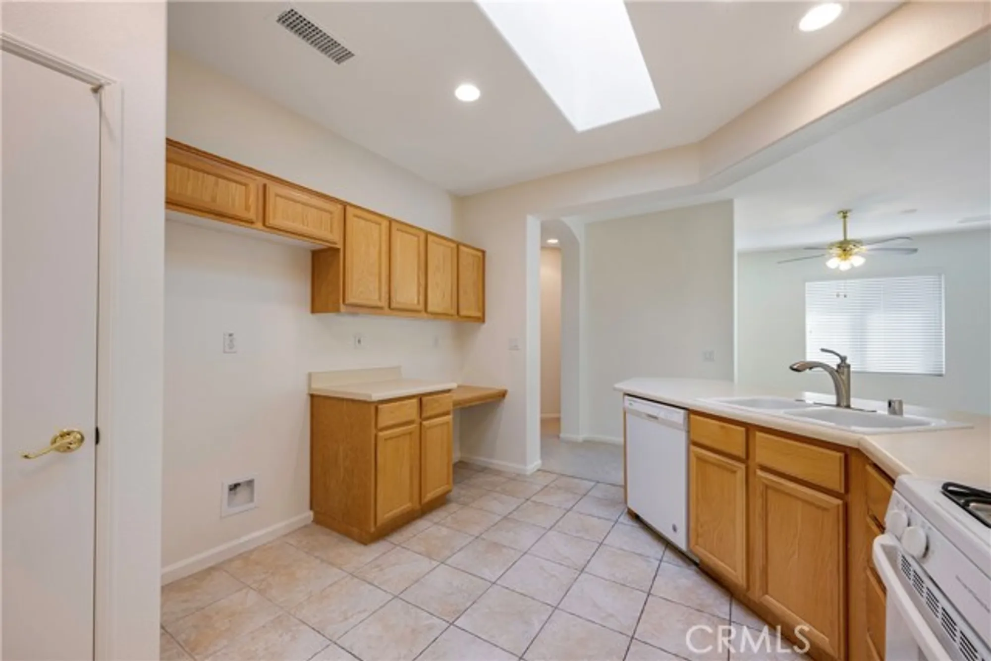 Property Slideshow image 22 of 59 | 24295 big bear ln, Corona, CA, 92883