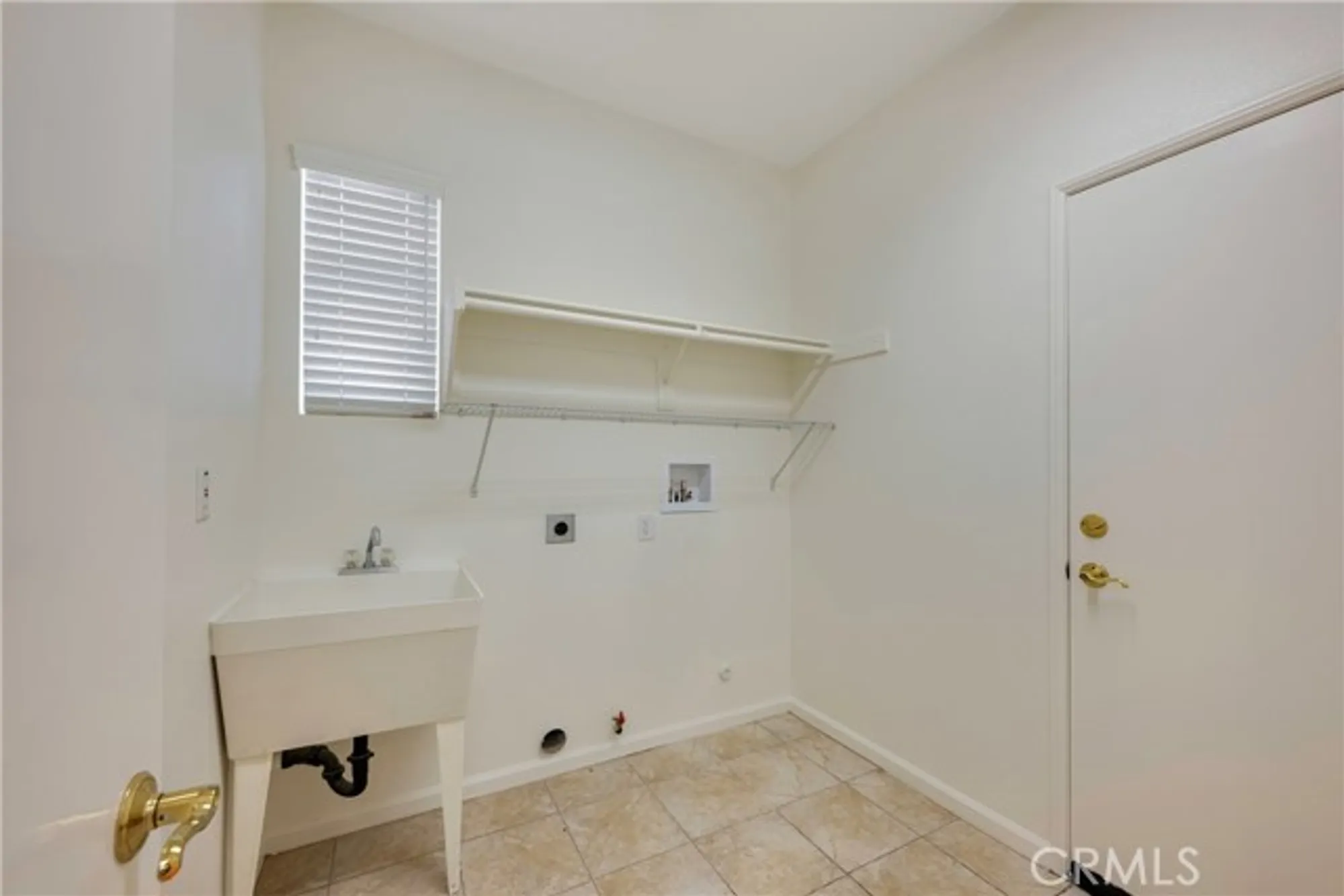 Property Slideshow image 25 of 59 | 24295 big bear ln, Corona, CA, 92883