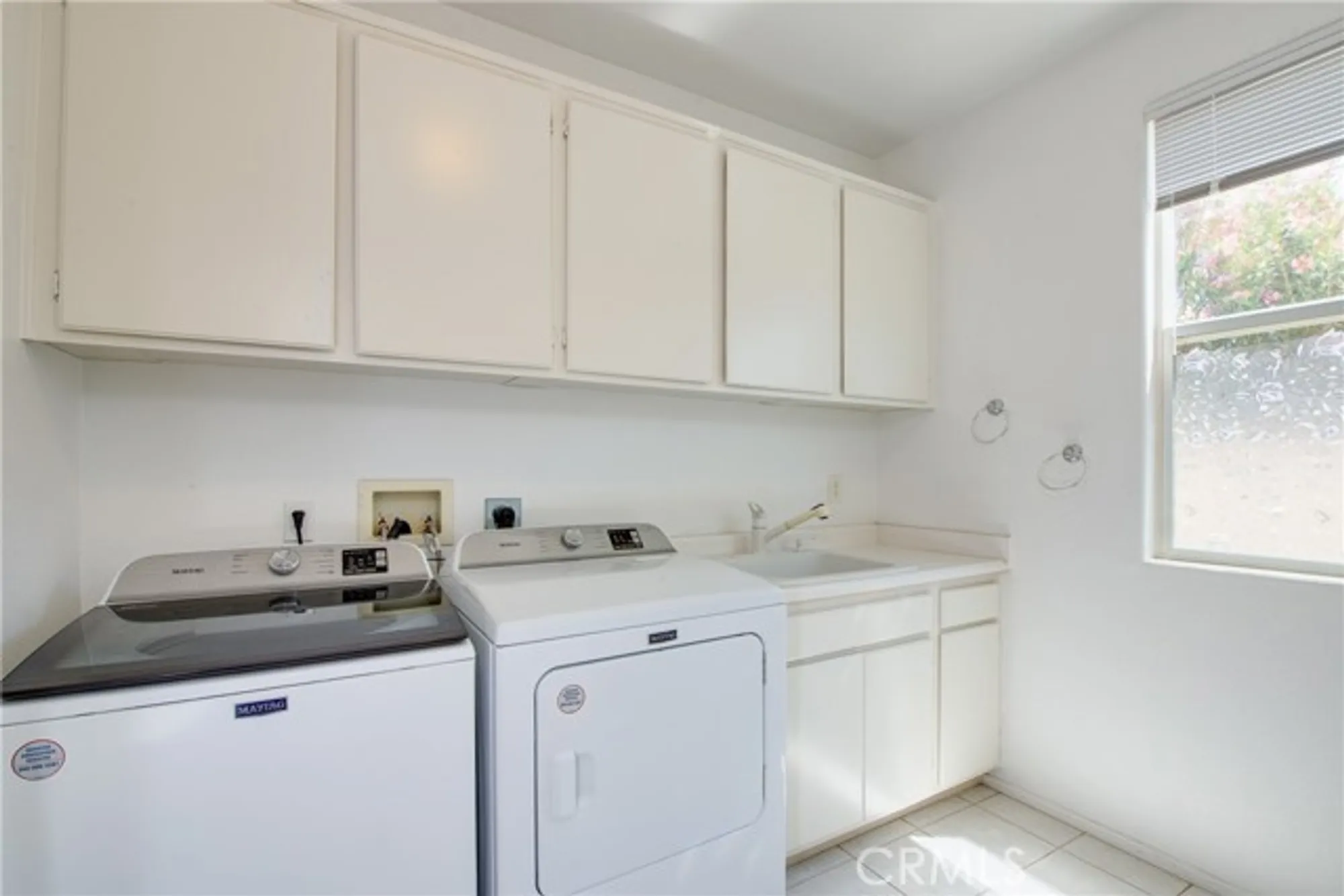 Property Slideshow image 21 of 27 | 29427 bentcreek ct, Menifee, CA, 92584