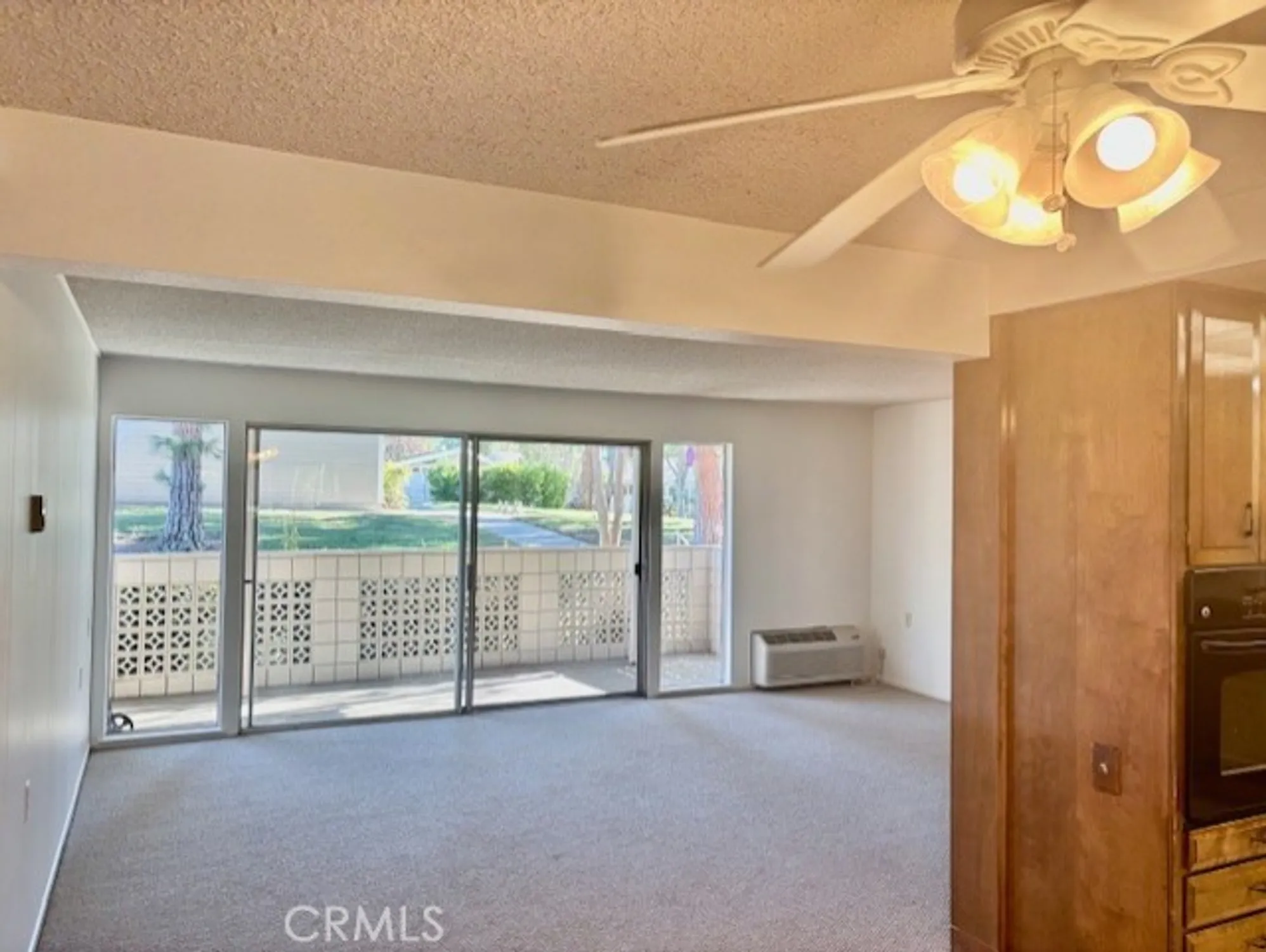 Property Slideshow image 4 of 10 | 548 via estrada d, Laguna Woods, CA, 92637