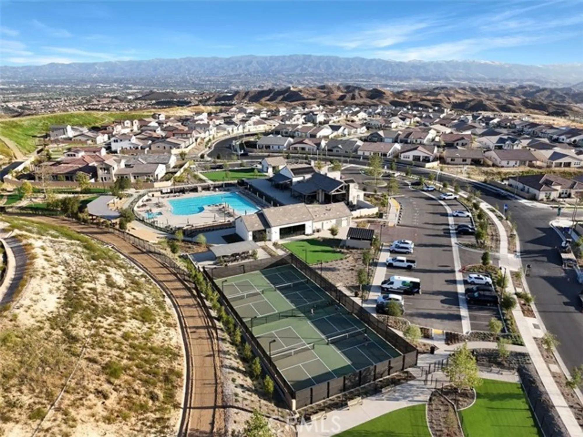 Property Slideshow image 35 of 60 | 24501 via sendero, Valencia, CA, 91354