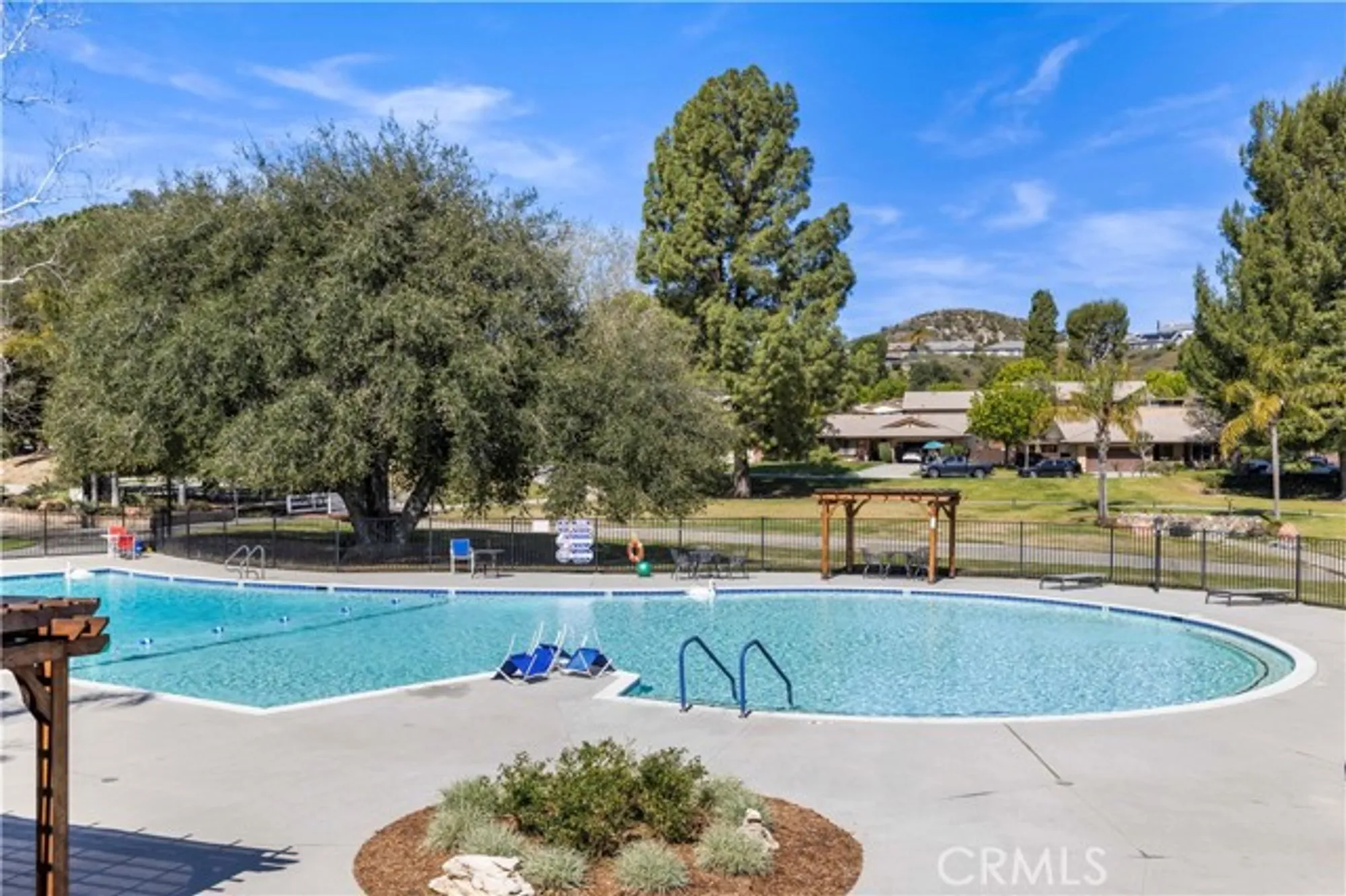 Property Slideshow image 24 of 34 | 26838 avenue of the oaks c, Newhall, CA, 91321