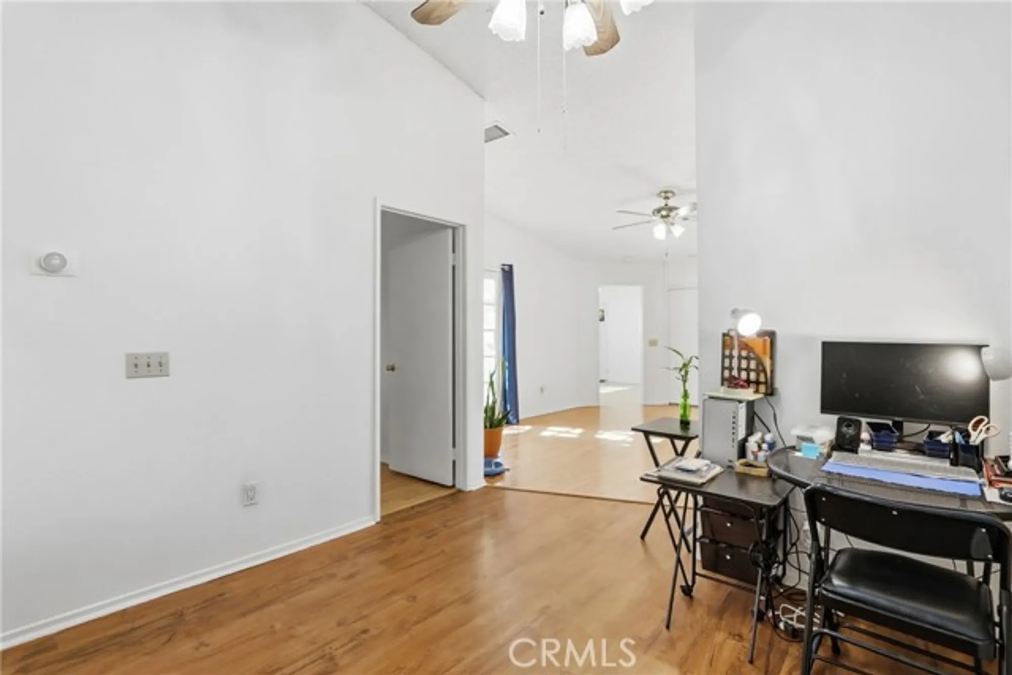 Property Slideshow image 13 of 31 | 29350 murrieta rd, Menifee, CA, 92586