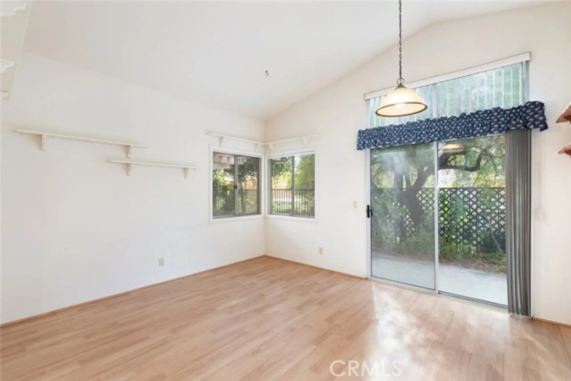 Property Slideshow image 35 of 50 | 40493 via estrada, Murrieta, CA, 92562