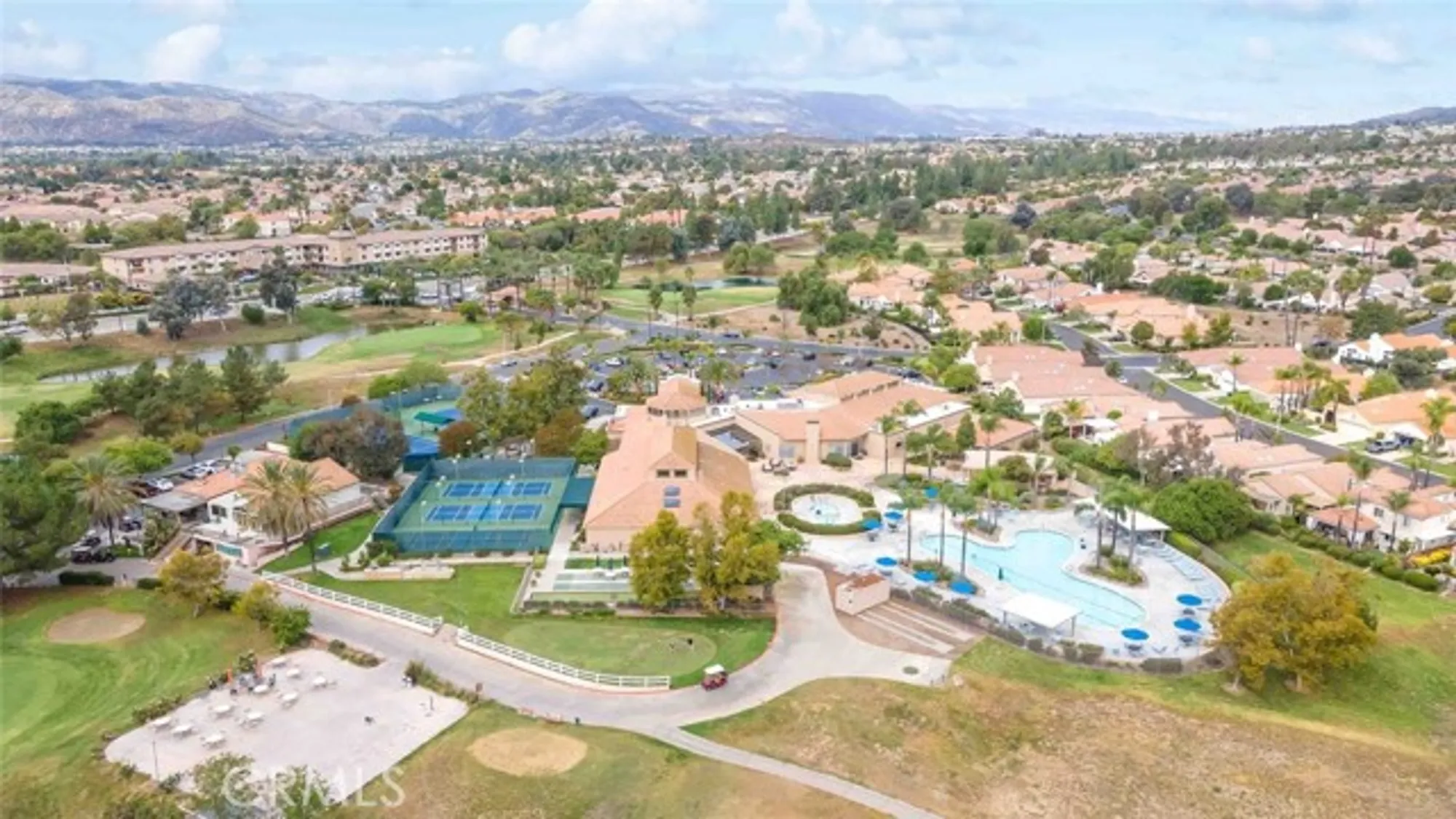 Property Slideshow image 46 of 50 | 40493 via estrada, Murrieta, CA, 92562
