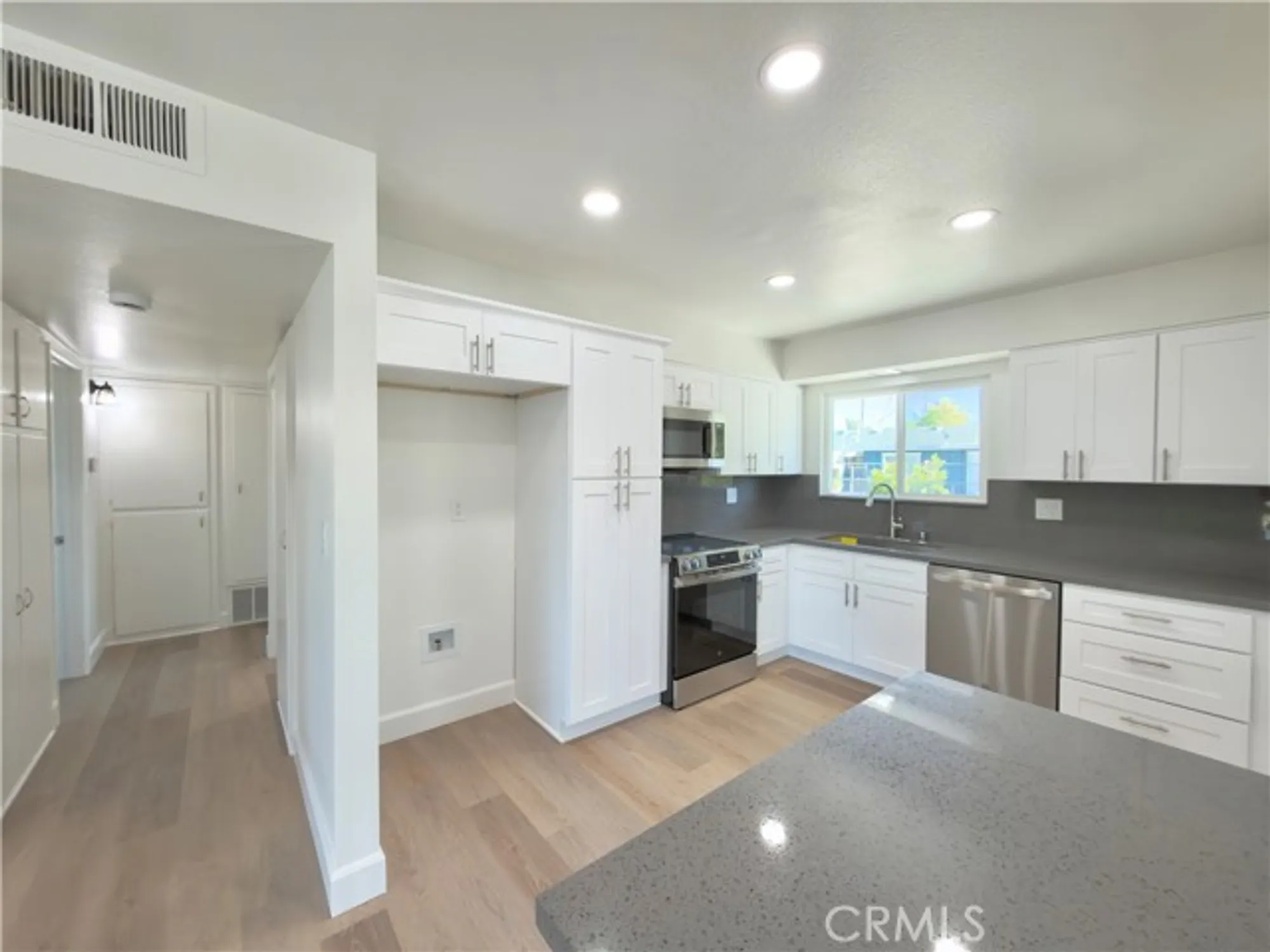 Property Slideshow image 9 of 23 | 29040 olympia way, Menifee, CA, 92586