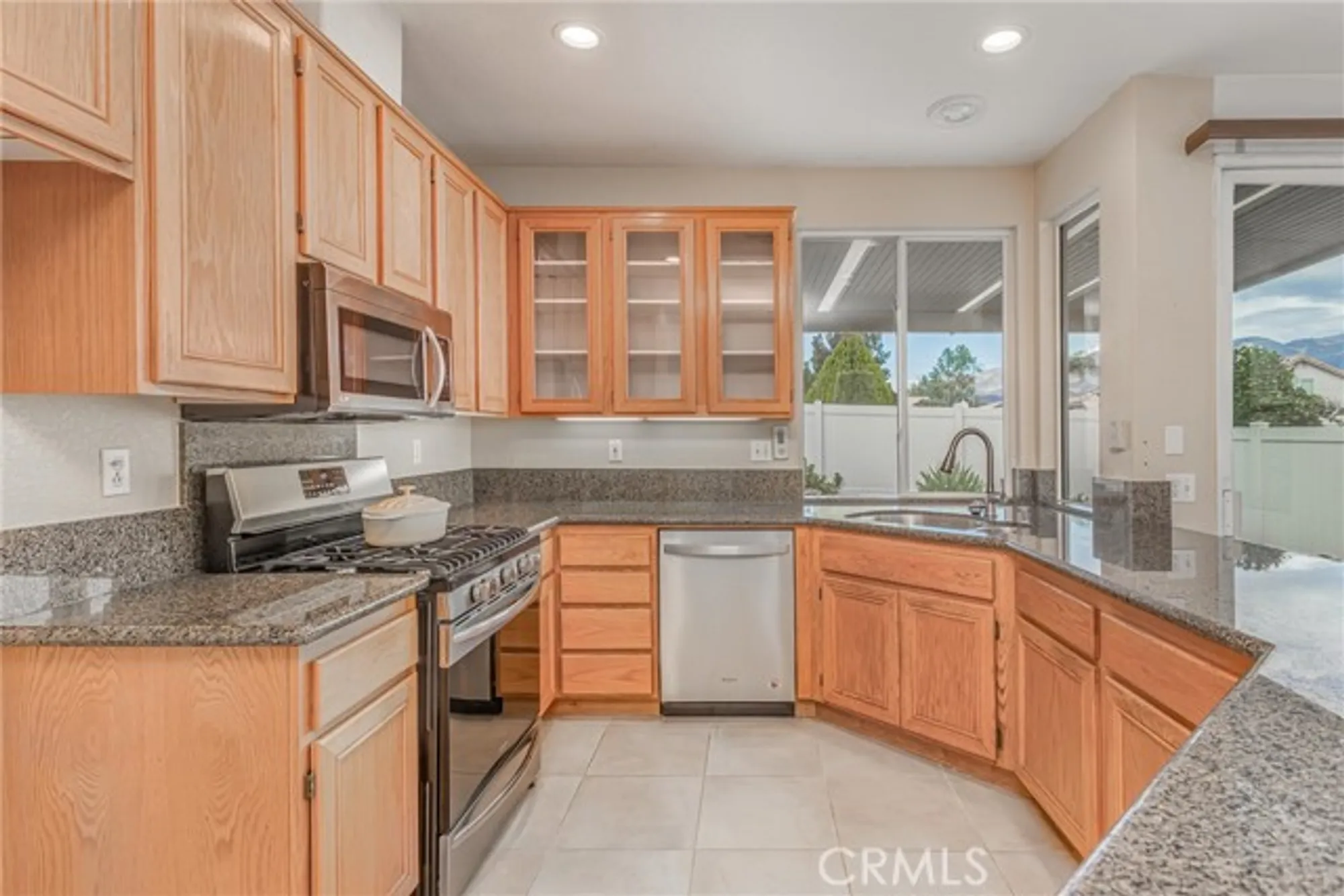 Property Slideshow image 16 of 37 | 1619 fairway oaks ave, Banning, CA, 92220