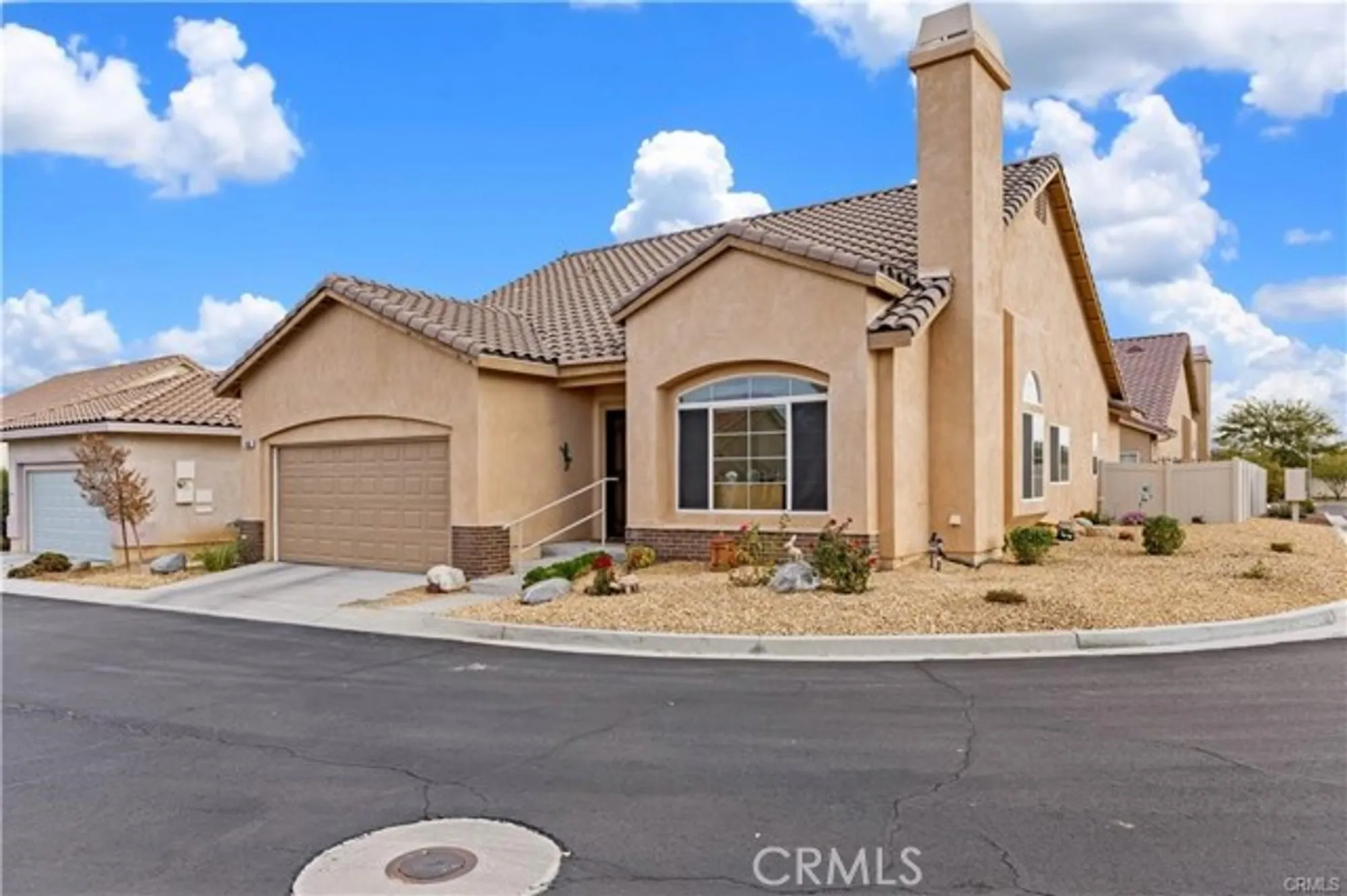 Property Slideshow image 1 of 32 | 7466 via real ln, Yucca Valley, CA, 92284