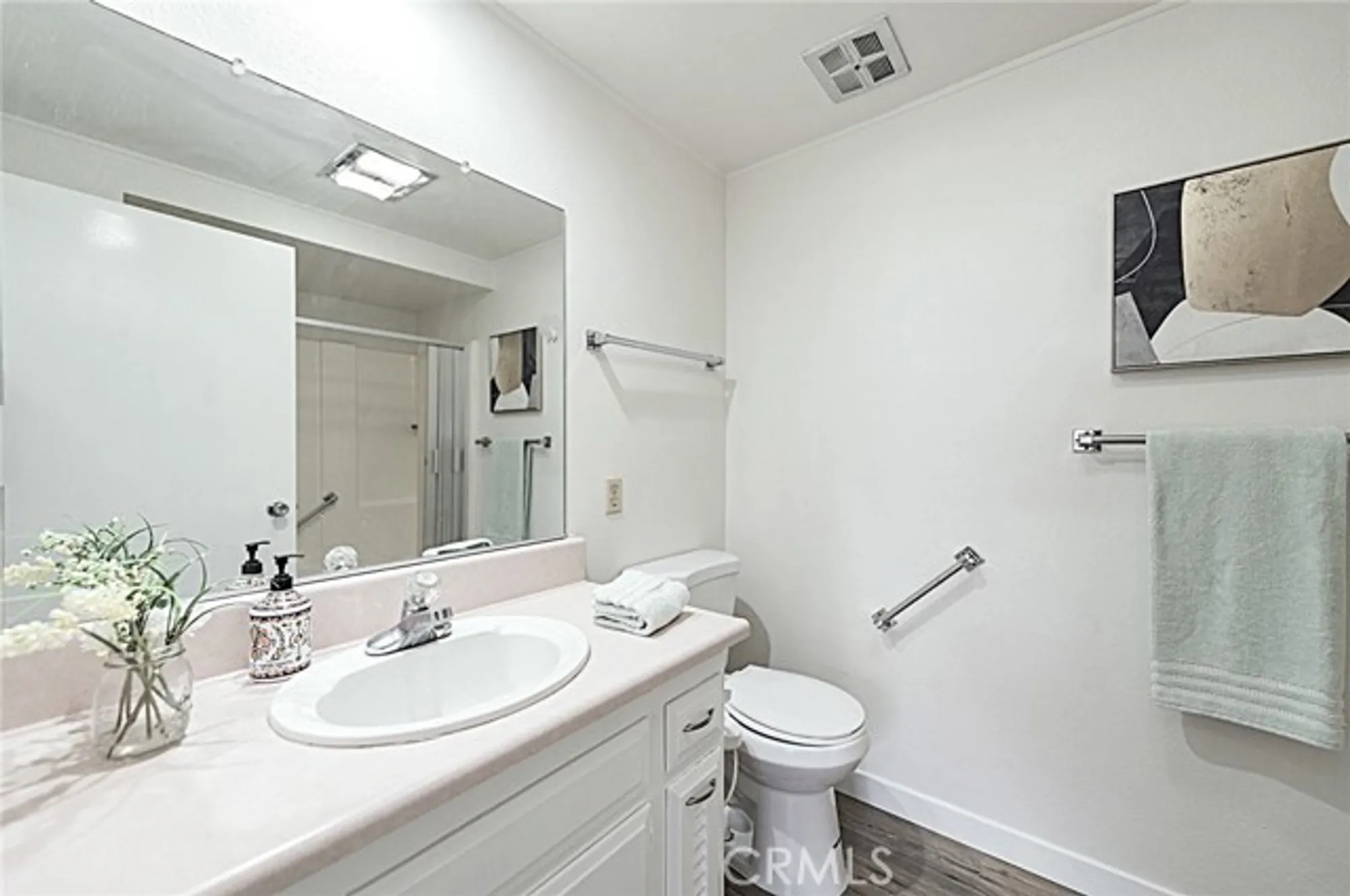 Property Slideshow image 12 of 28 | 2294 via puerta d, Laguna Woods, CA, 92637