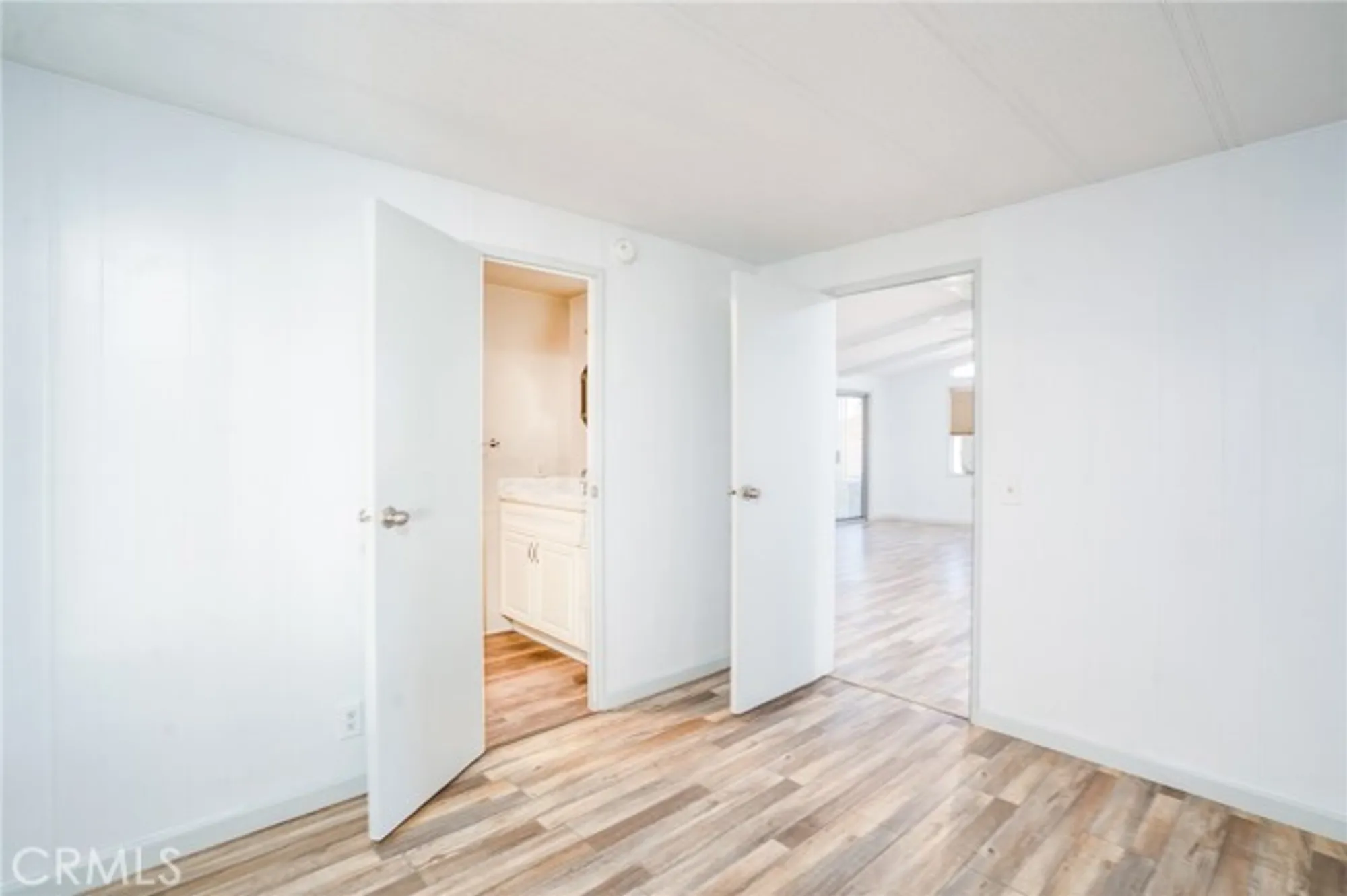 Property Slideshow image 26 of 50 | 38200 via del largo, Murrieta, CA, 92563