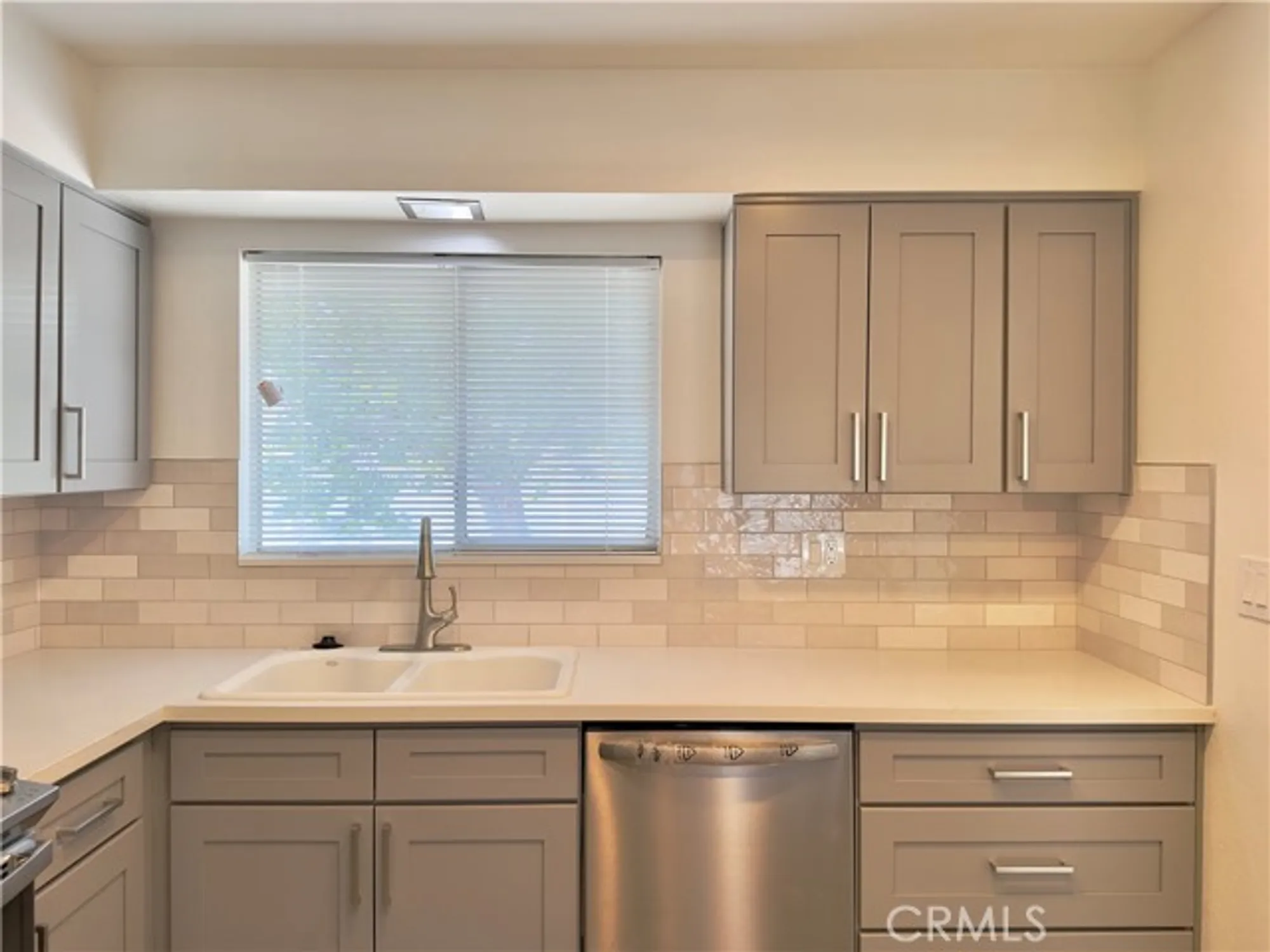 Property Slideshow image 19 of 21 | 26671 oakmont dr, Menifee, CA, 92586