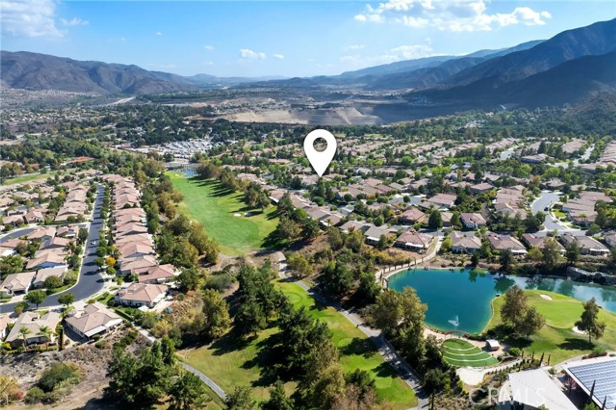 Property Slideshow image 21 of 27 | 24460 lupine ln, Corona, CA, 92883
