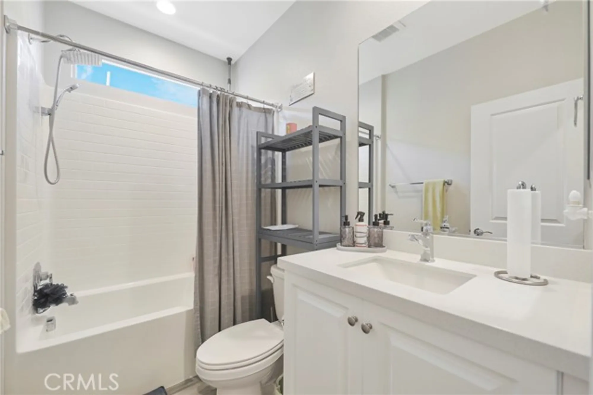 Property Slideshow image 19 of 48 | 82370 crane dr, Indio, CA, 92201