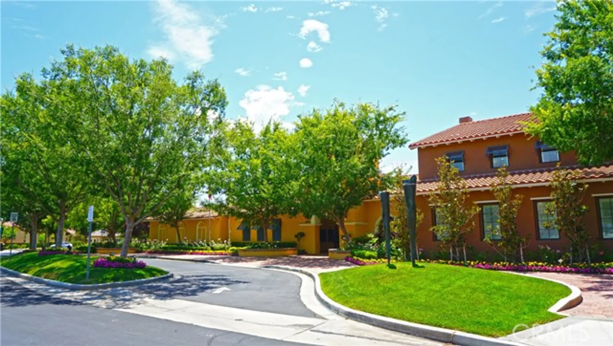 Property Slideshow image 13 of 25 | 23880 belcaro ct, Valencia, CA, 91354