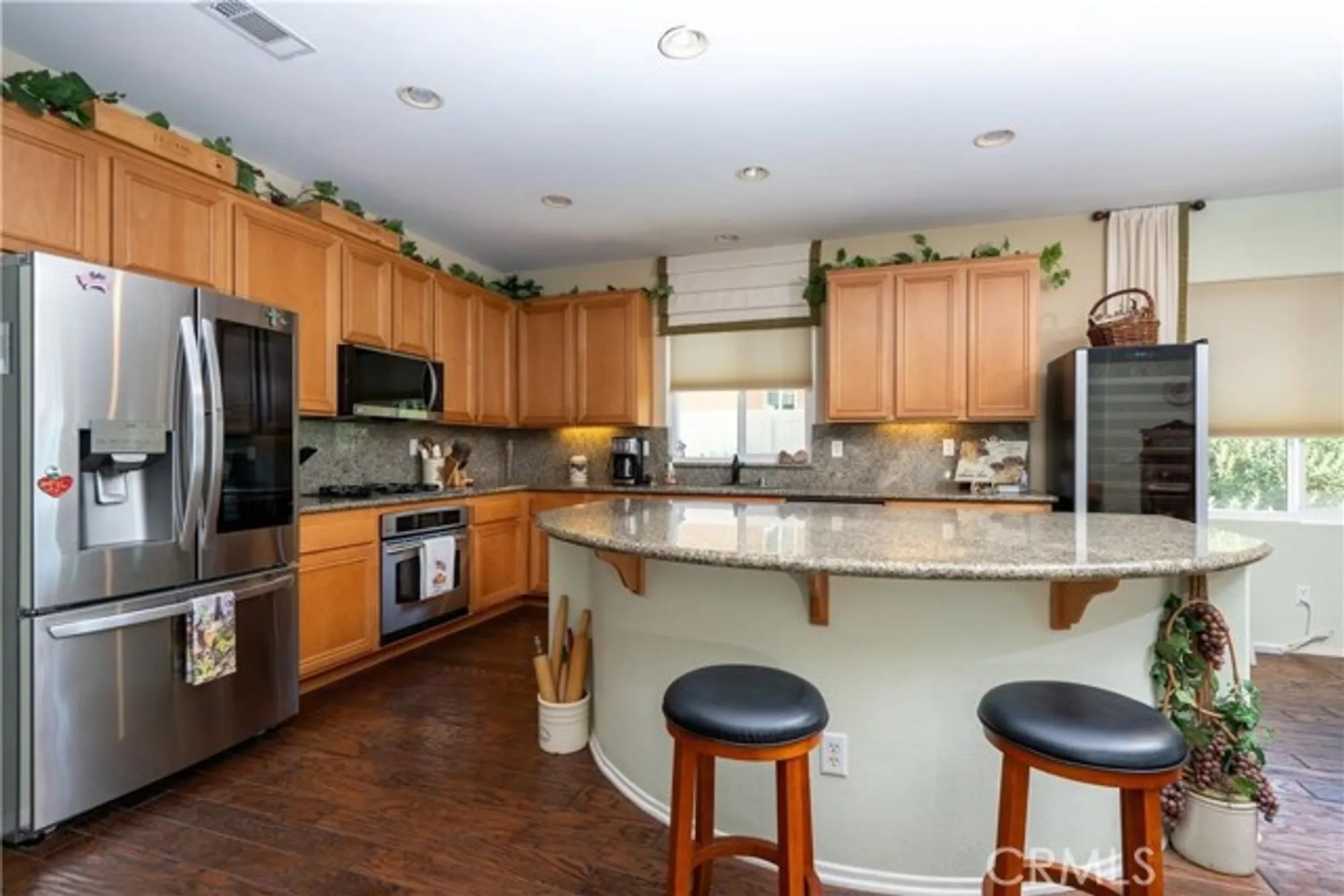 Property Slideshow image 9 of 36 | 28433 oasis view cir, Menifee, CA, 92584