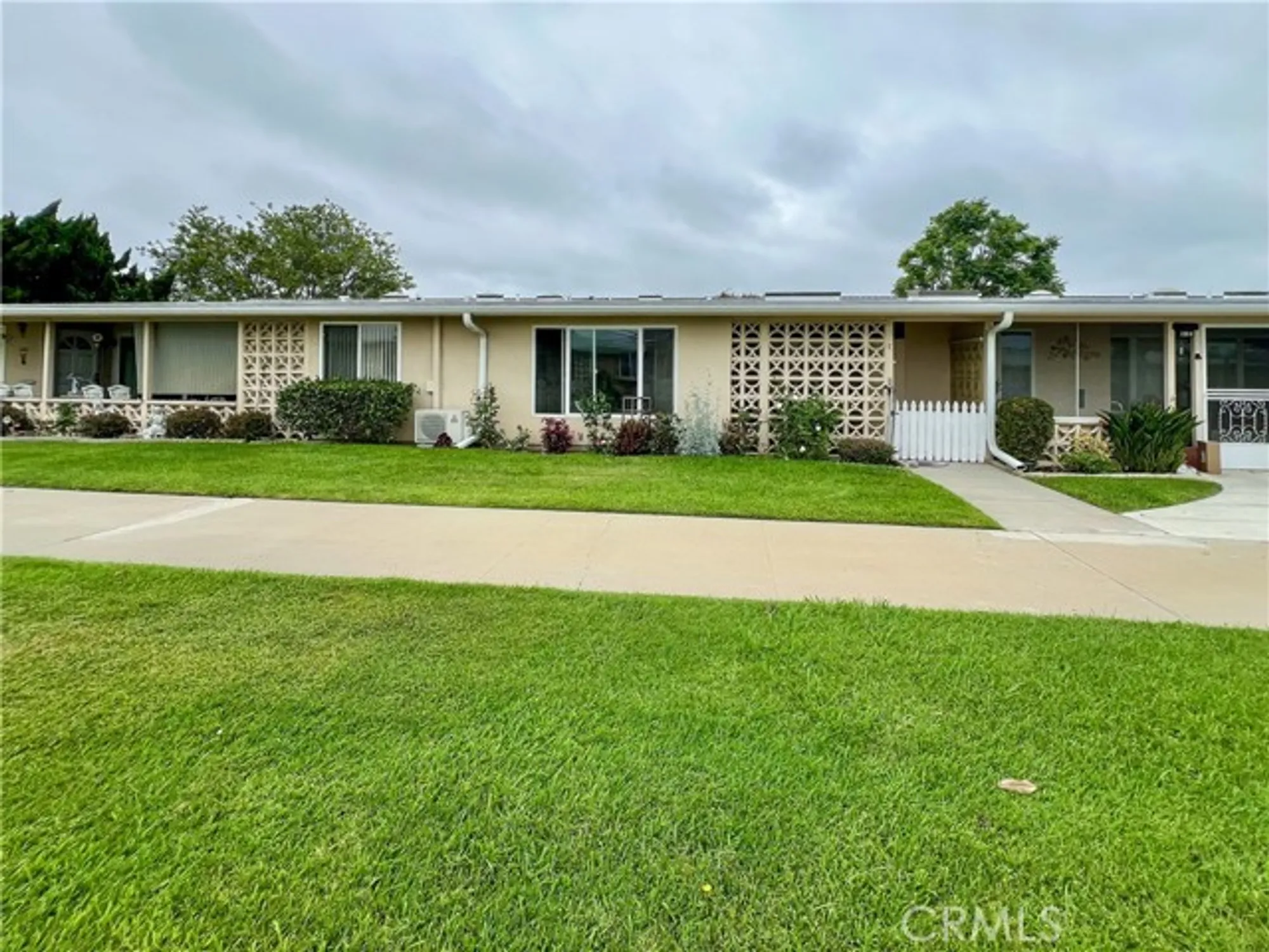 Property Slideshow image 7 of 16 | 13580 medinac ln, Seal Beach, CA, 90740