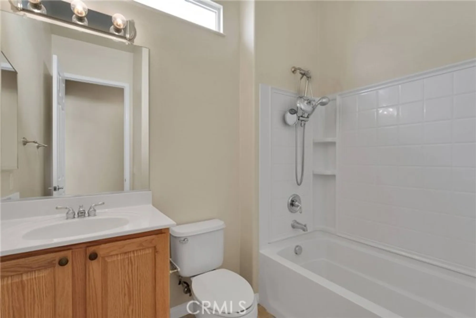 Property Slideshow image 17 of 35 | 10479 bridge haven rd, Apple Valley, CA, 92308