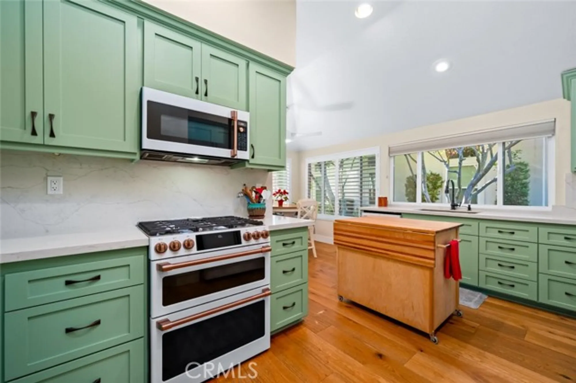 Property Slideshow image 14 of 42 | 28810 paseo campana, Mission Viejo, CA, 92692