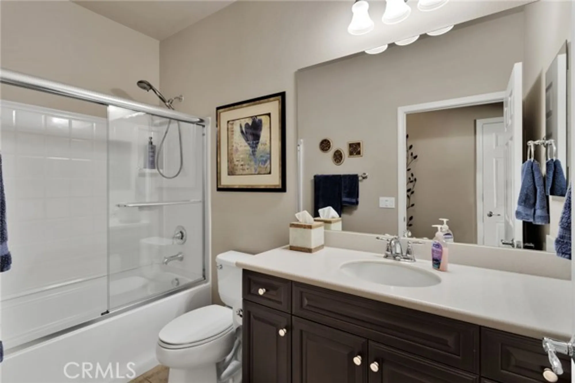 Property Slideshow image 22 of 54 | 10332 darby rd, Apple Valley, CA, 92308