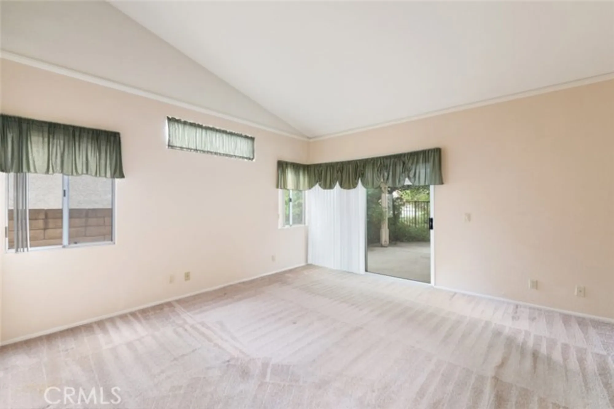Property Slideshow image 36 of 50 | 40493 via estrada, Murrieta, CA, 92562
