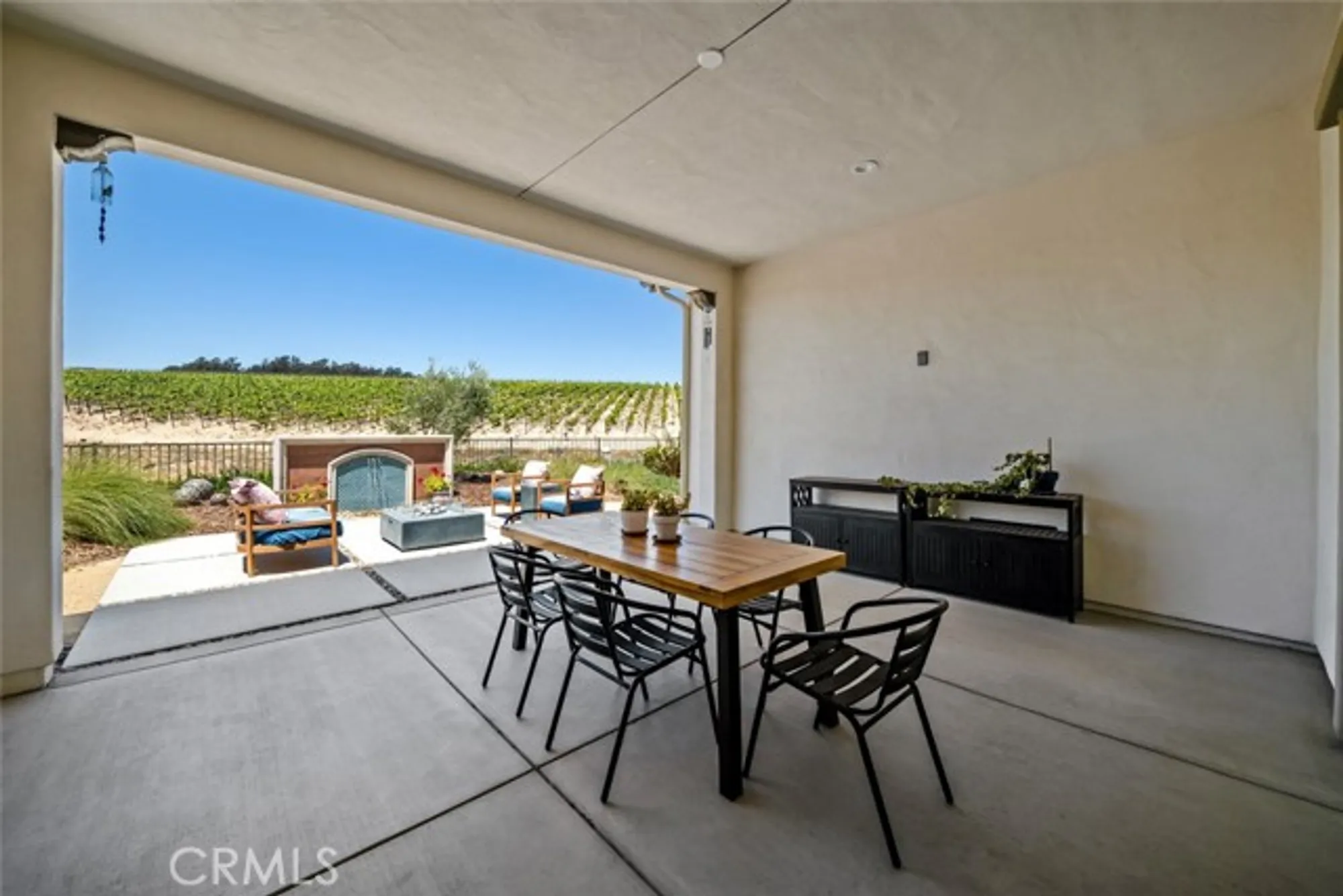 Property Slideshow image 16 of 60 | 1330 riley ln, Nipomo, CA, 93444