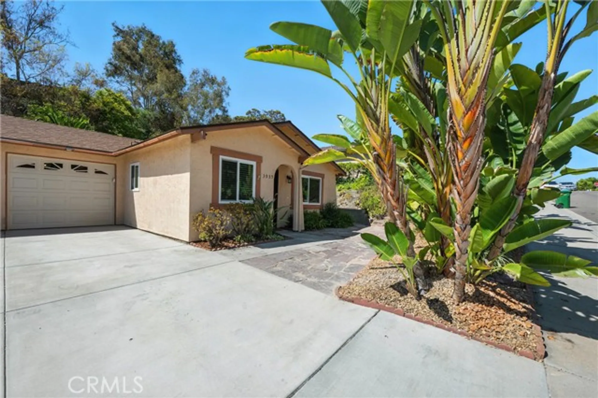 Property Slideshow image 1 of 19 | 3935 san ramon dr, Oceanside, CA, 92057