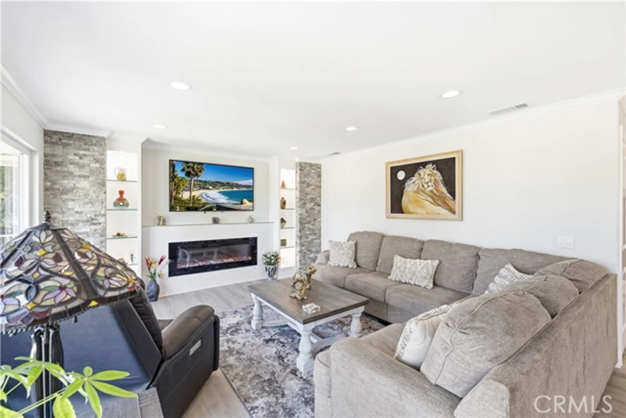 Property Slideshow image 11 of 32 | 2269 via puerta q, Laguna Woods, CA, 92637