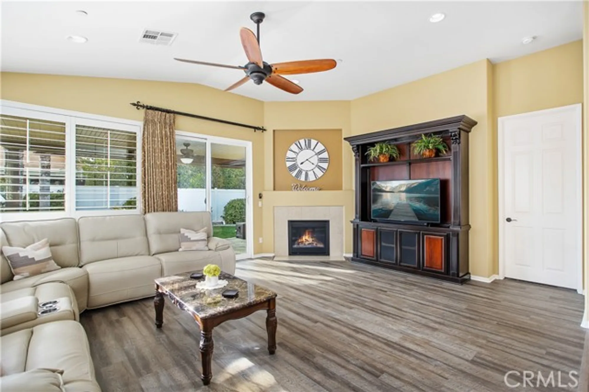 Property Slideshow image 18 of 40 | 30283 moon star cir, Menifee, CA, 92584