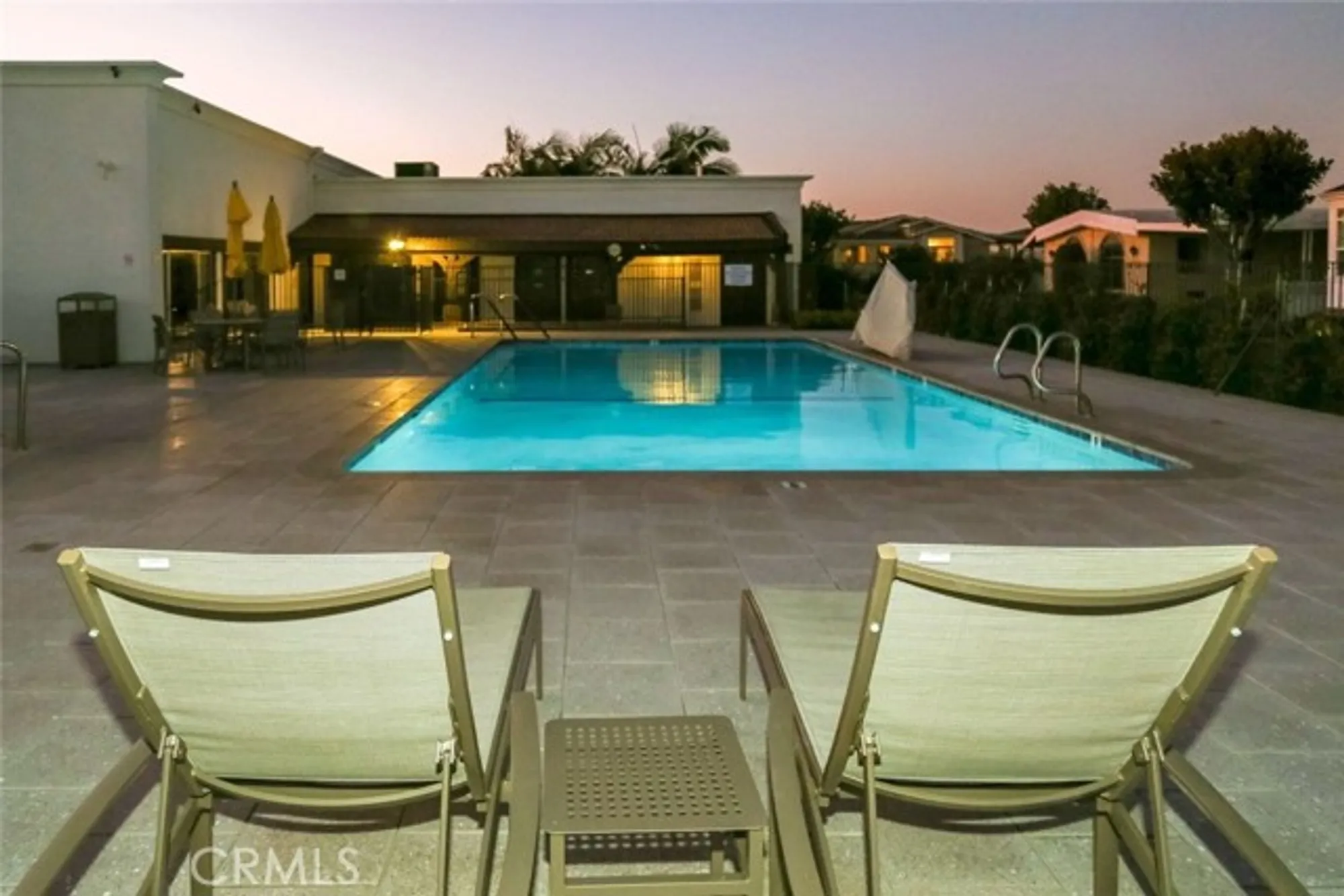 Property Slideshow image 8 of 18 | 4382 lahaina dr, Huntington Beach, CA, 92649