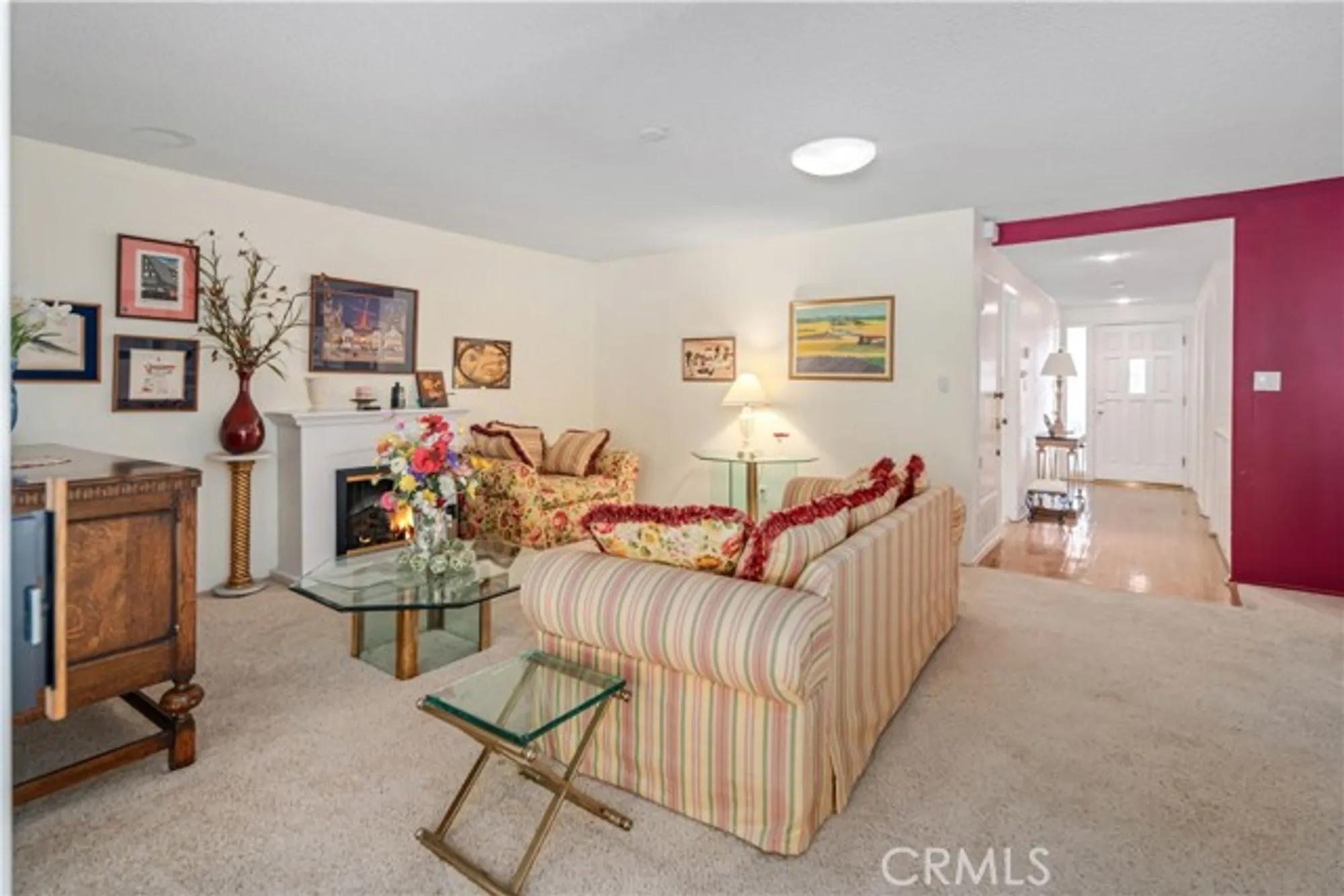 Property Slideshow image 6 of 30 | 19427 oak crossing rd, Newhall, CA, 91321