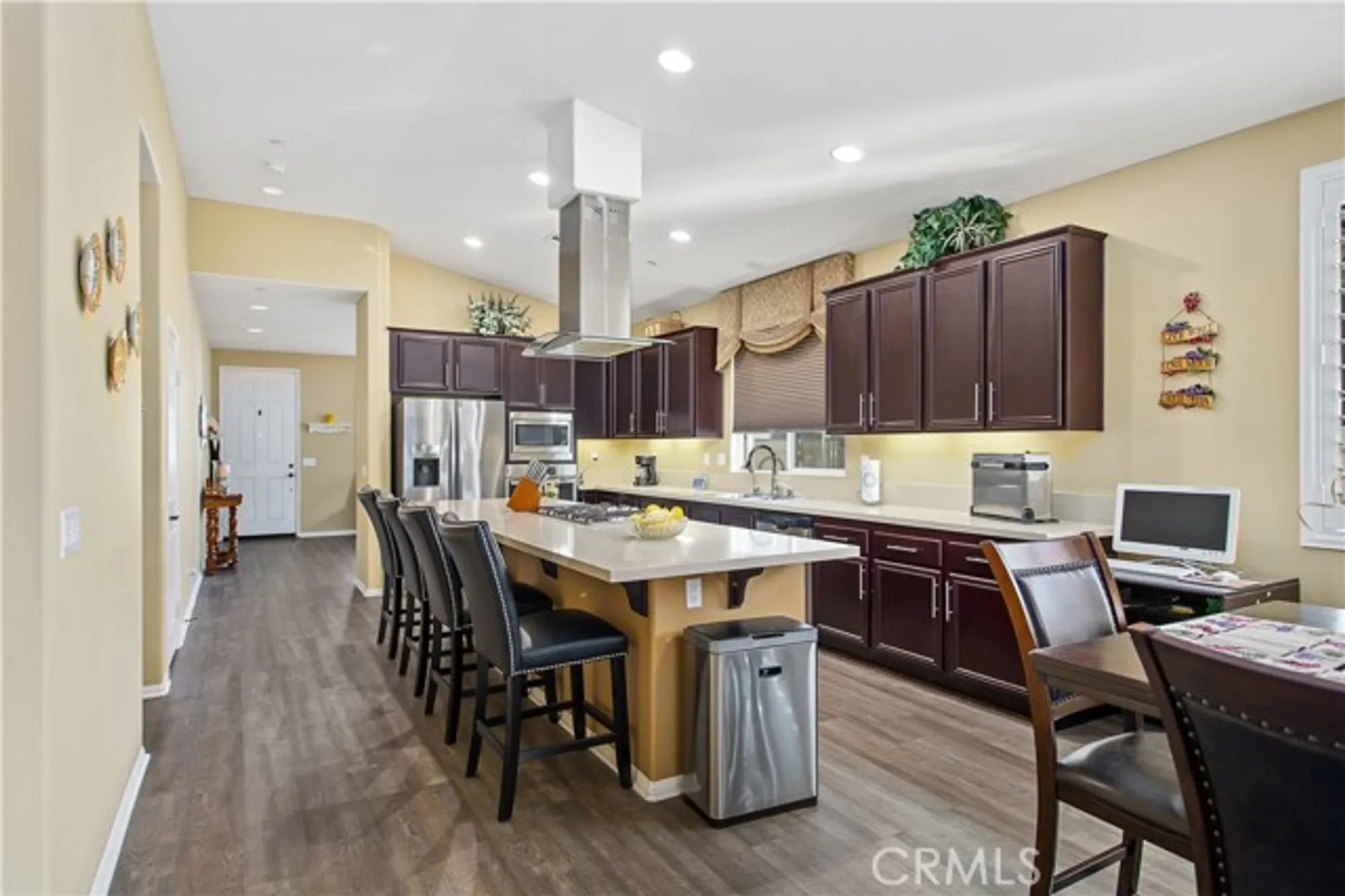 Property Slideshow image 14 of 40 | 30283 moon star cir, Menifee, CA, 92584